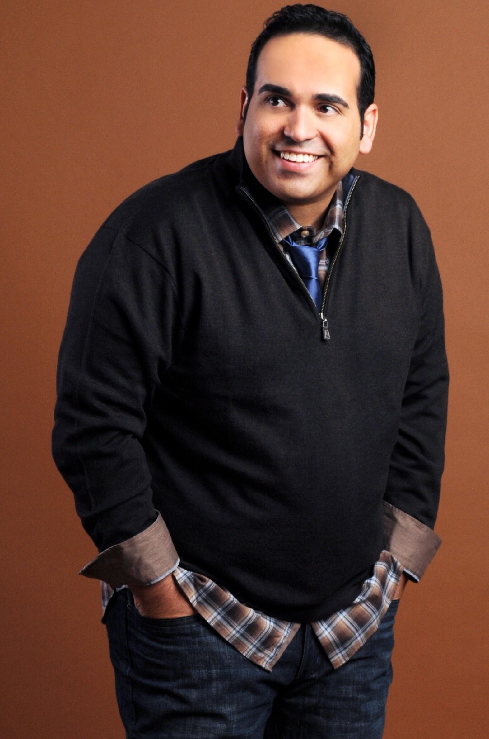 Robert Amaya image