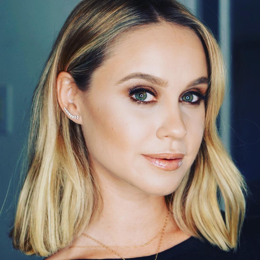 Becca Tobin image