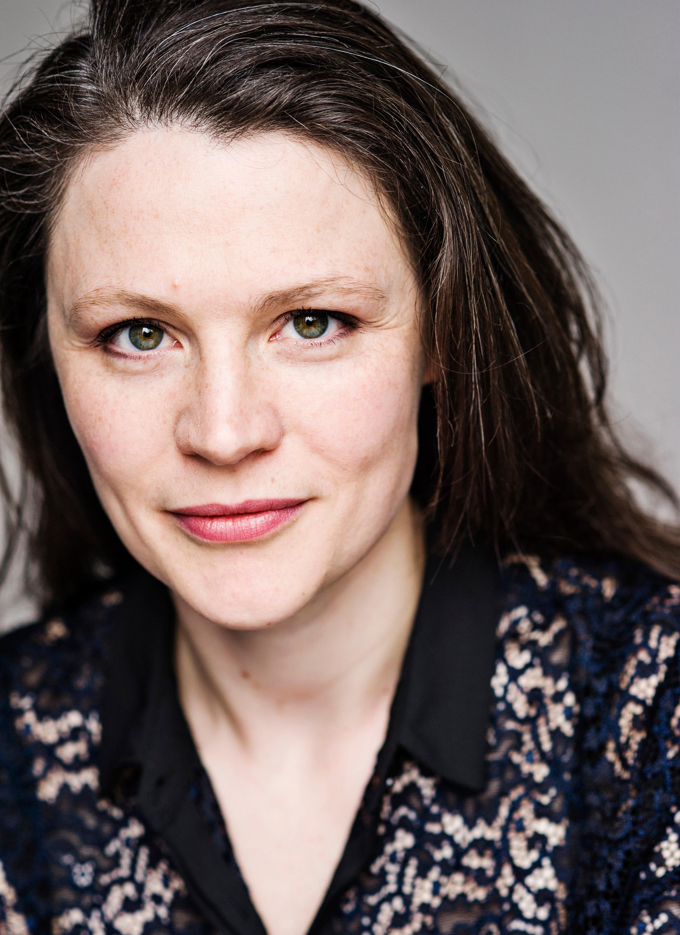 Nicola Campbell image