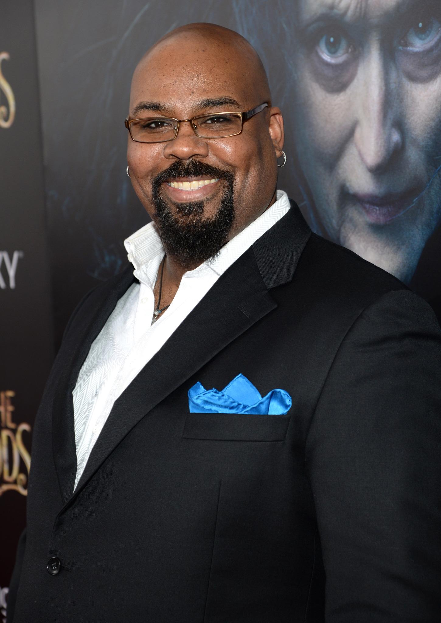James Monroe Iglehart image