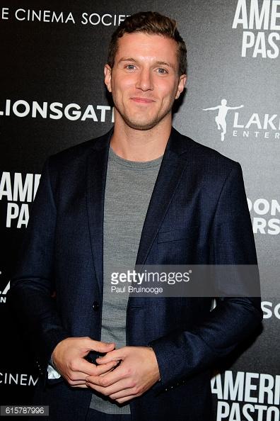 Nick Dillenburg image