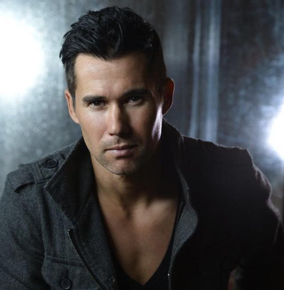 Joel Mathews image