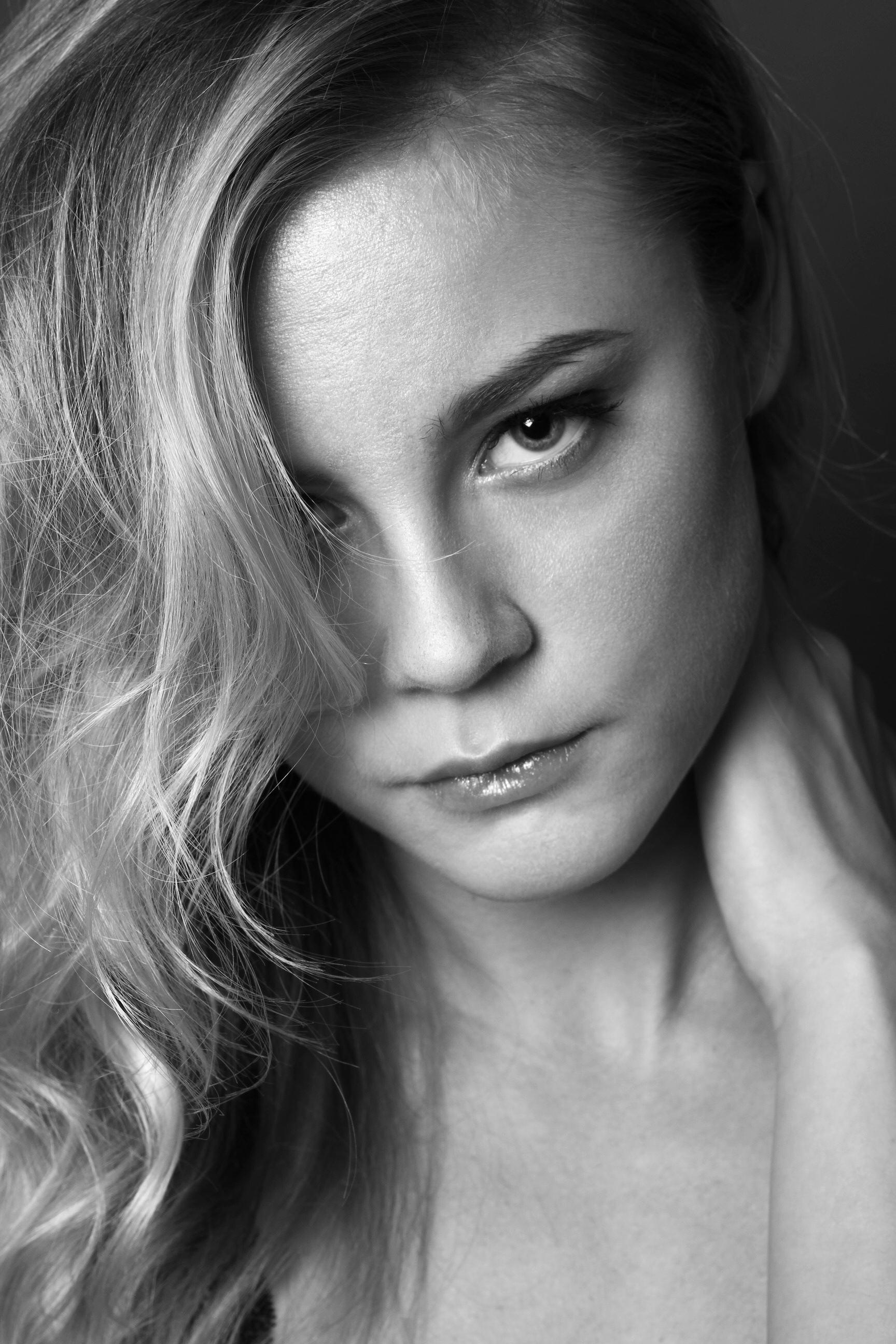Molly Nutley image