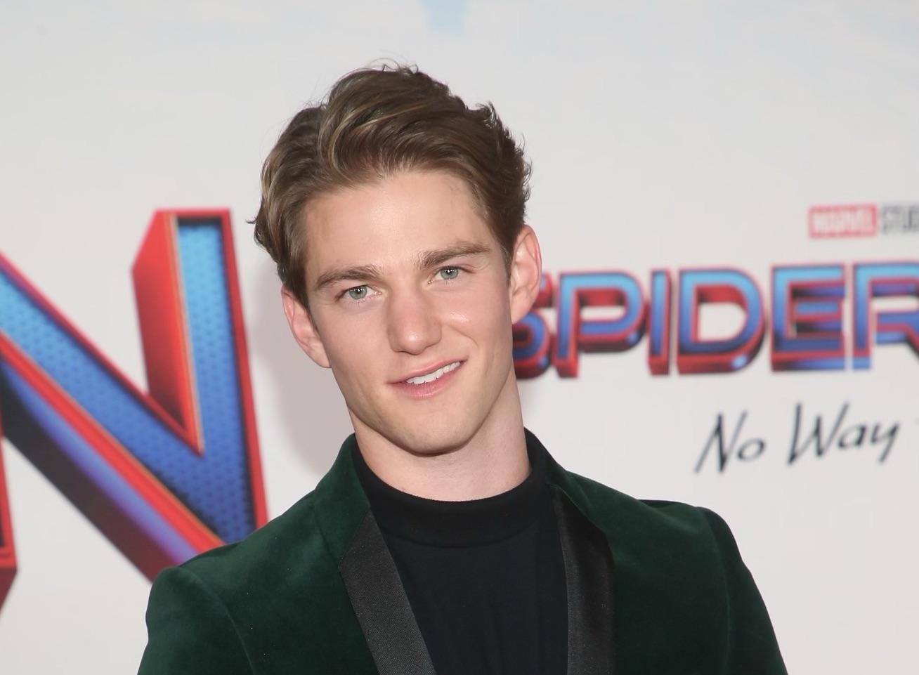 Nico Greetham image