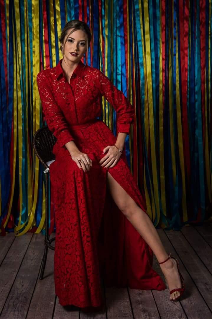 Juliana Paiva image