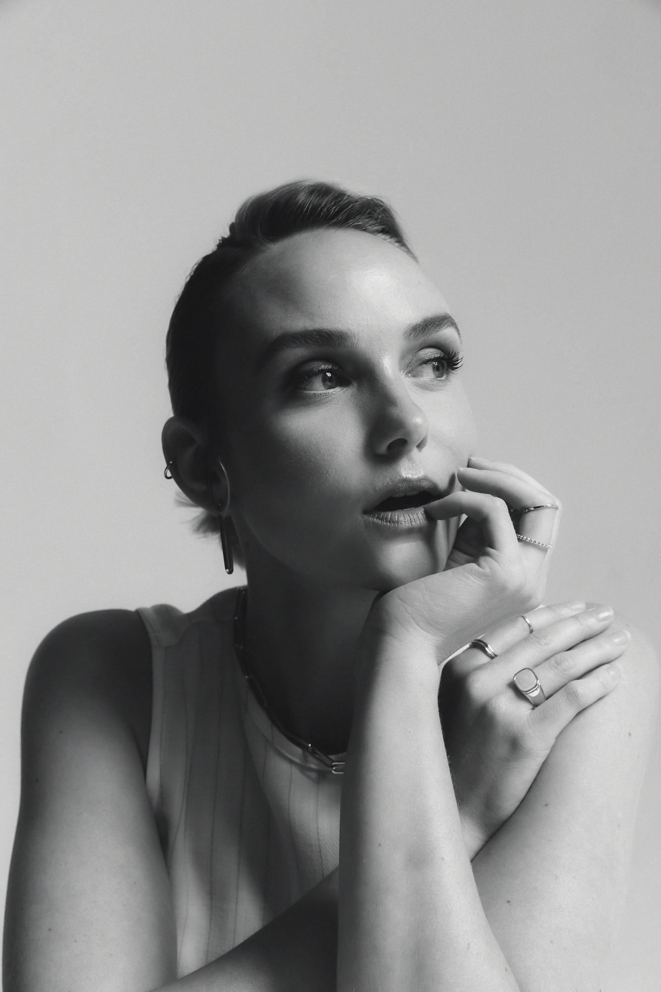 Joanna Vanderham image