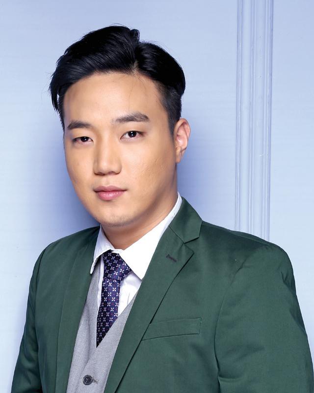 Ryan Bang image