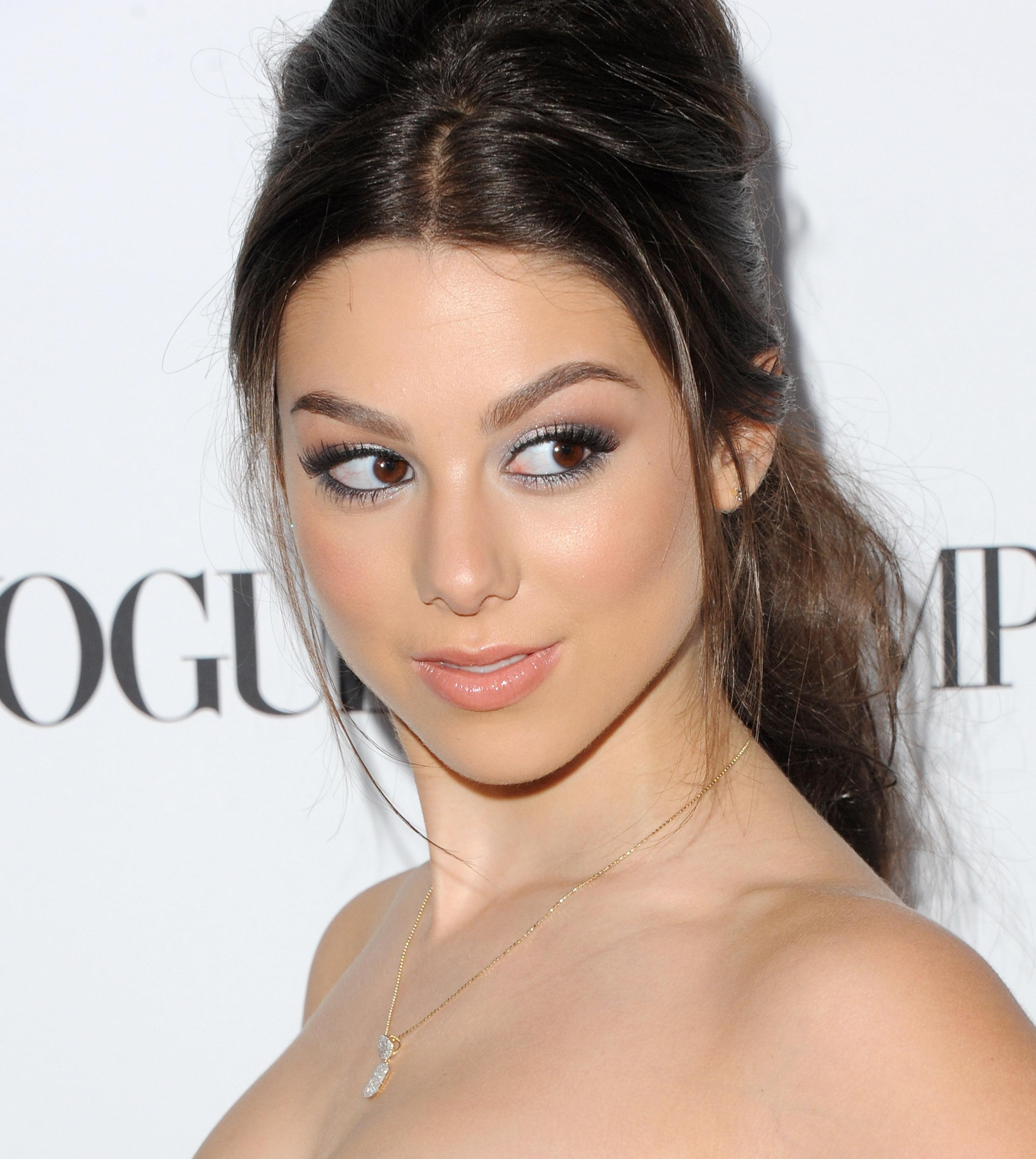 Kira Kosarin image