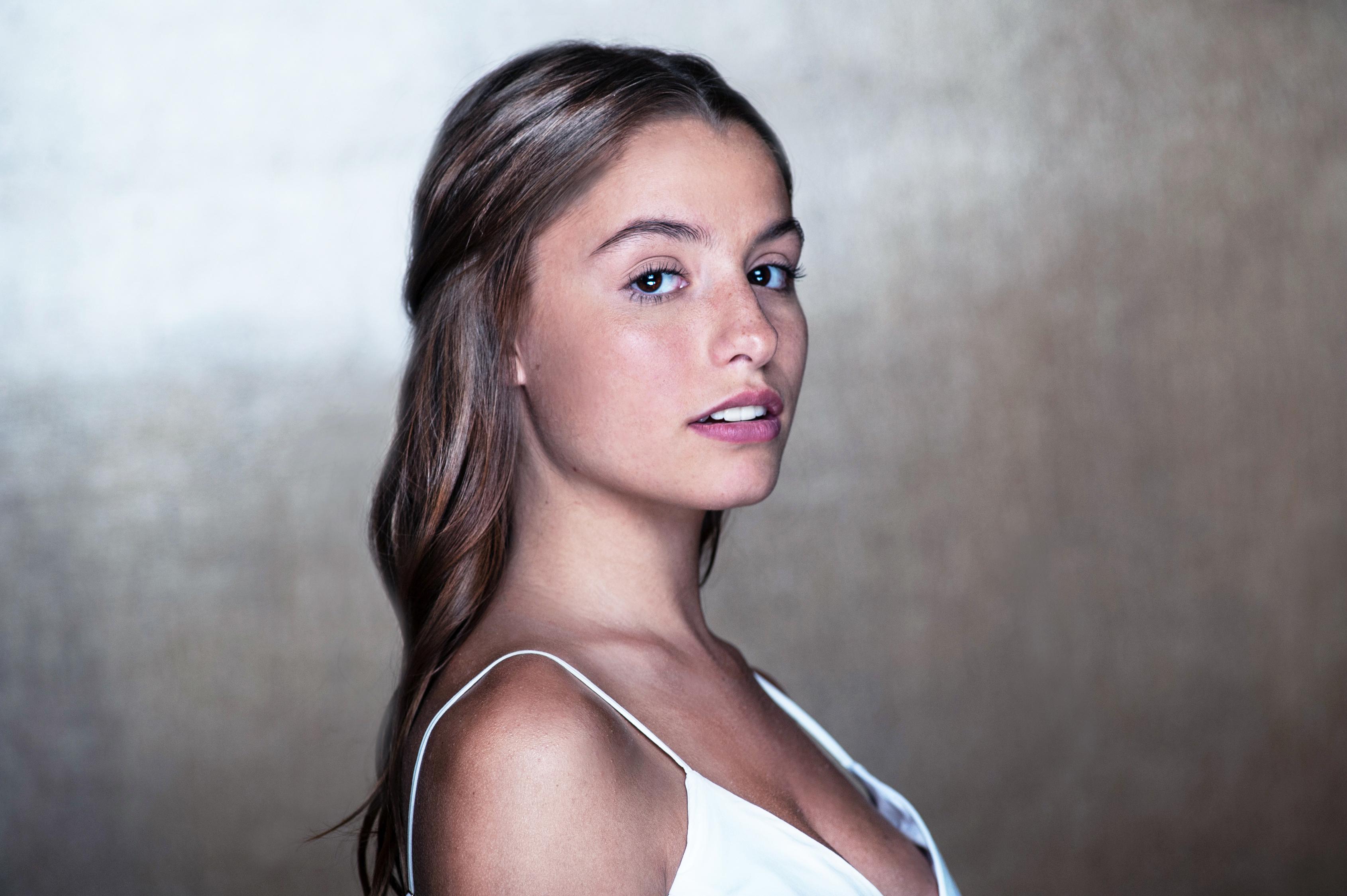 Ava Preston image