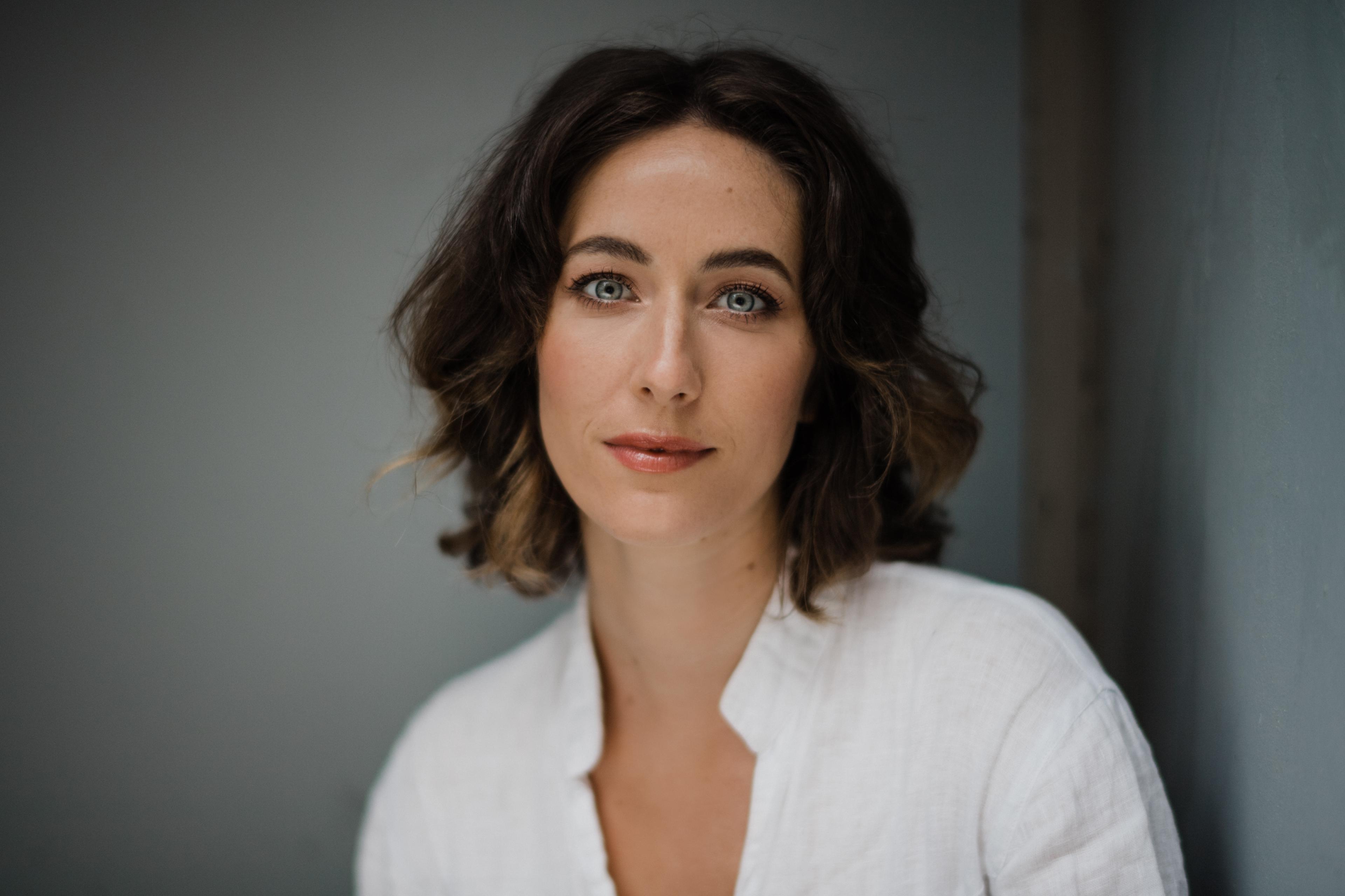Claire Lovering image