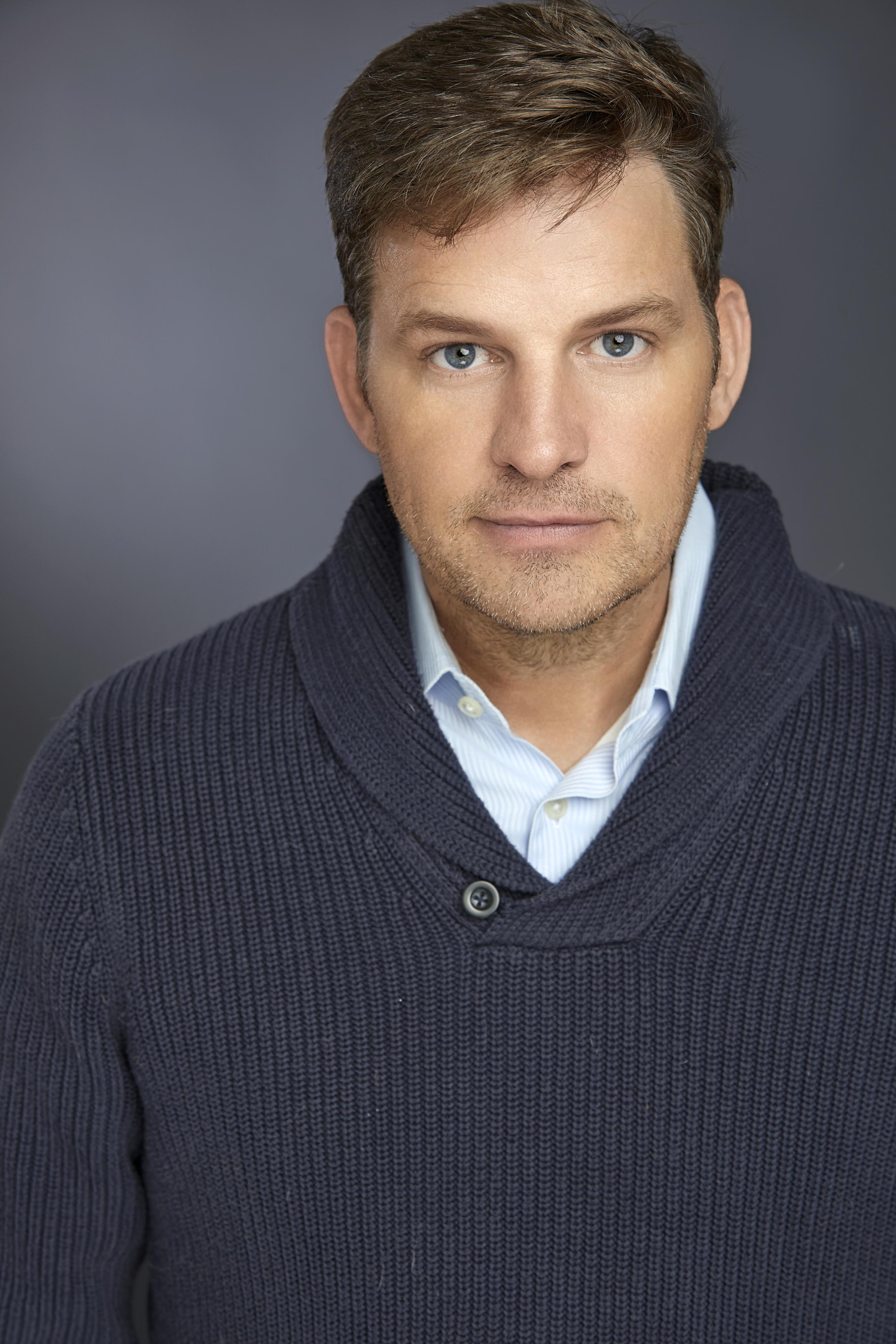 Tim Martin Gleason image