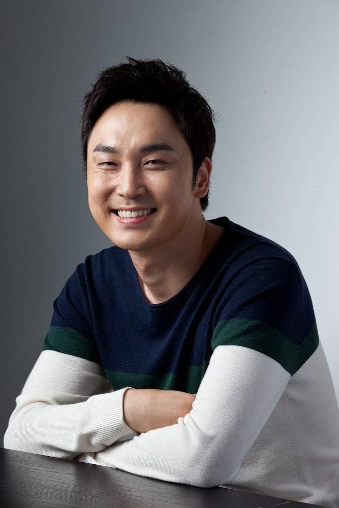 Seo Hyun-woo image