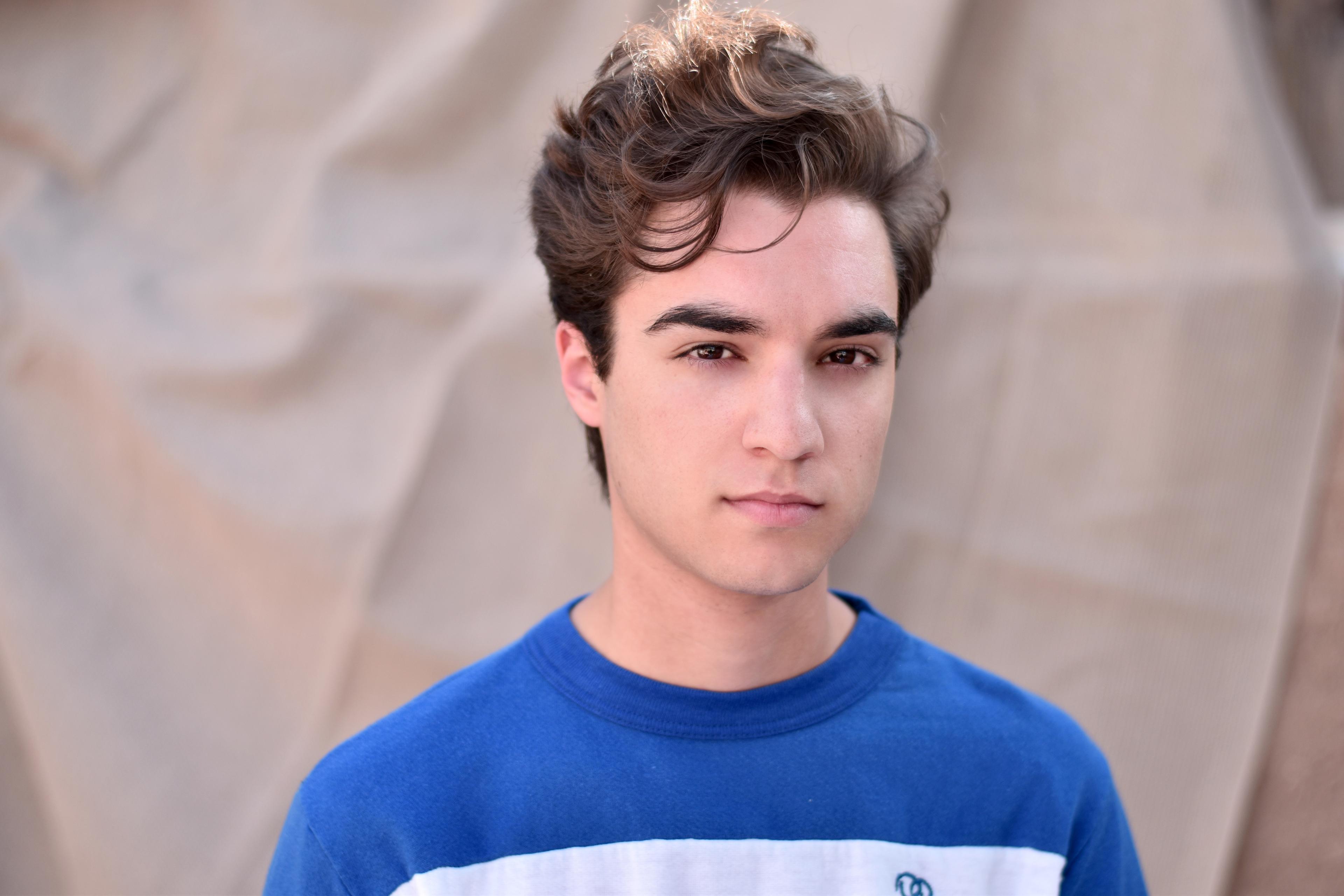 Daniel DiVenere image