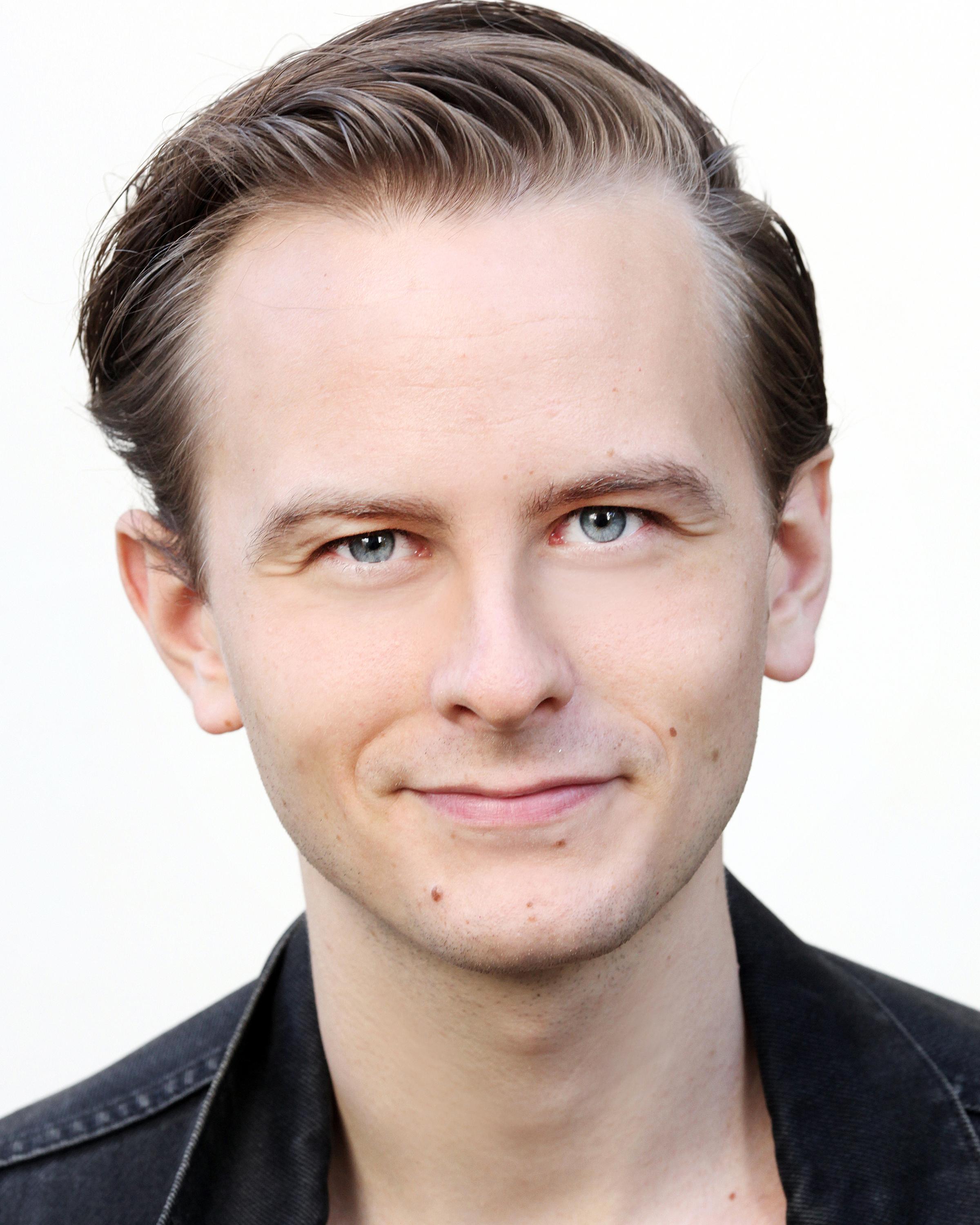 Alexander Briem image