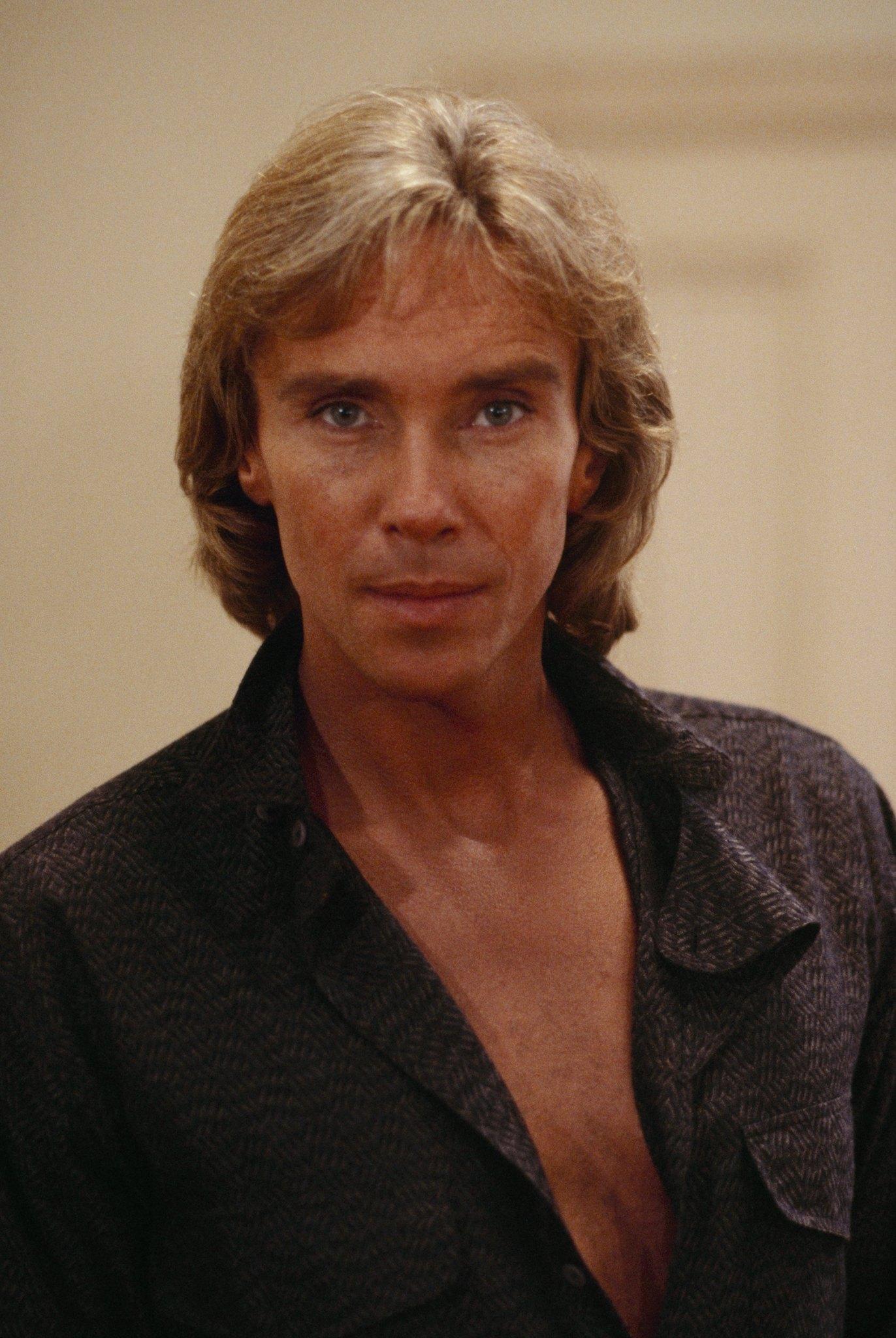 Judson Scott image