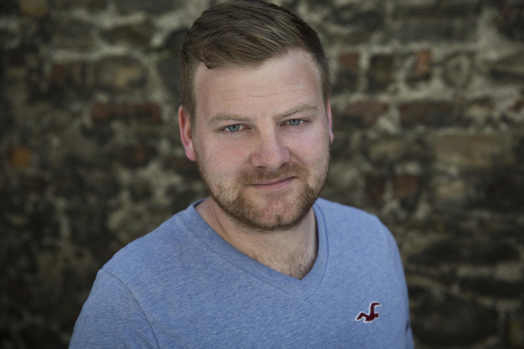 Stephen Jones image