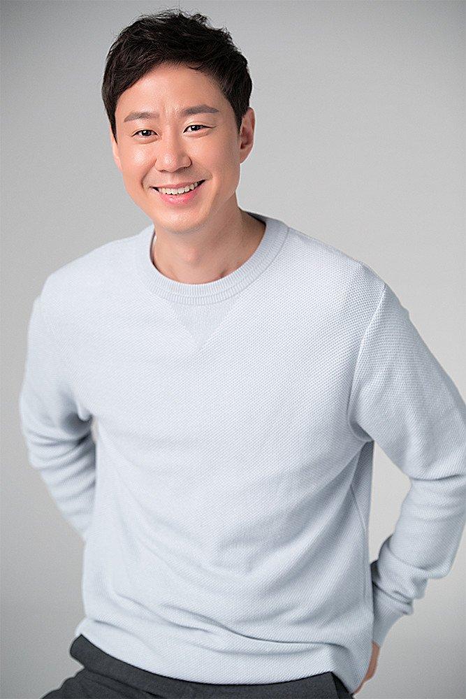 Kim Young-pil image