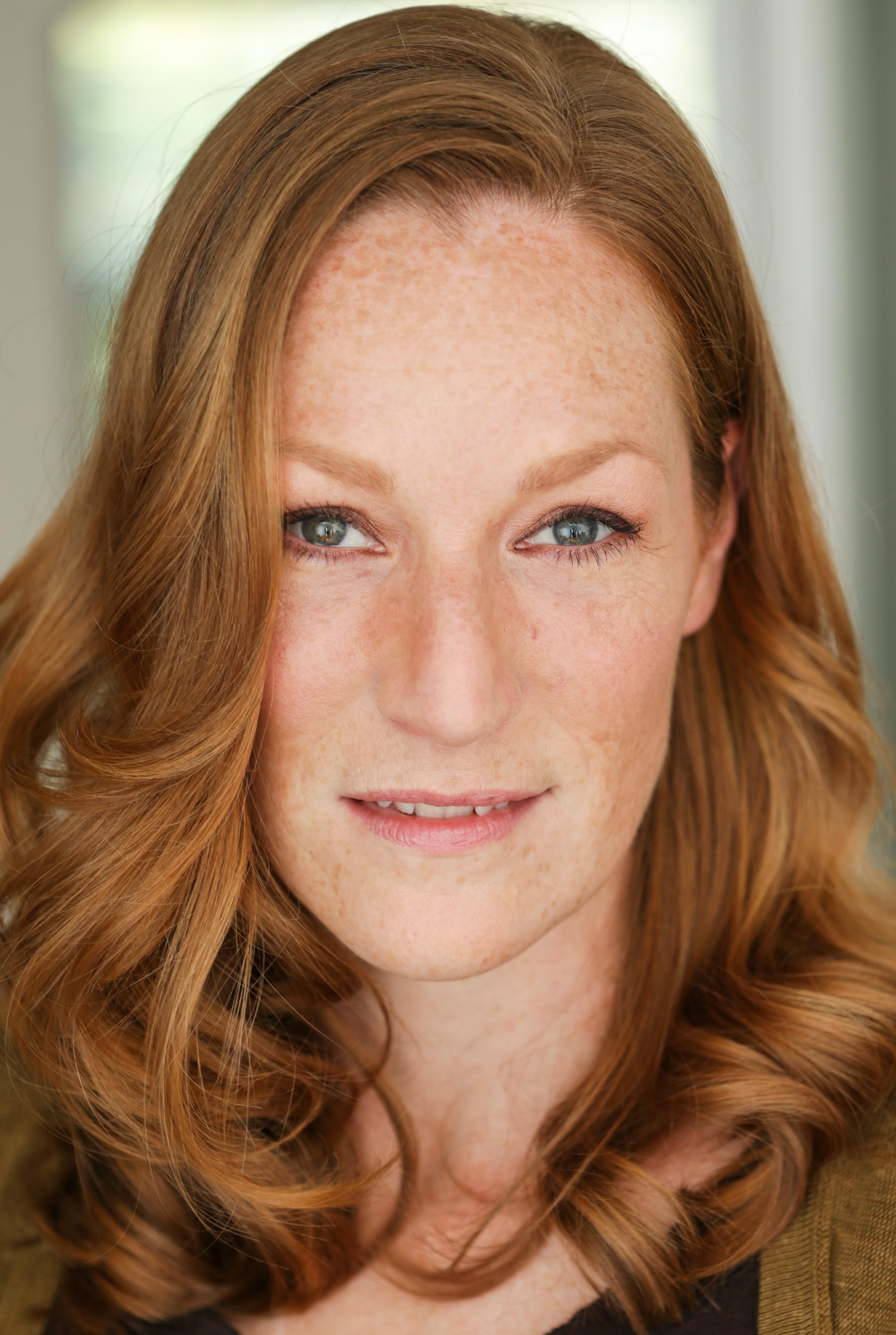 Colleen Carey image