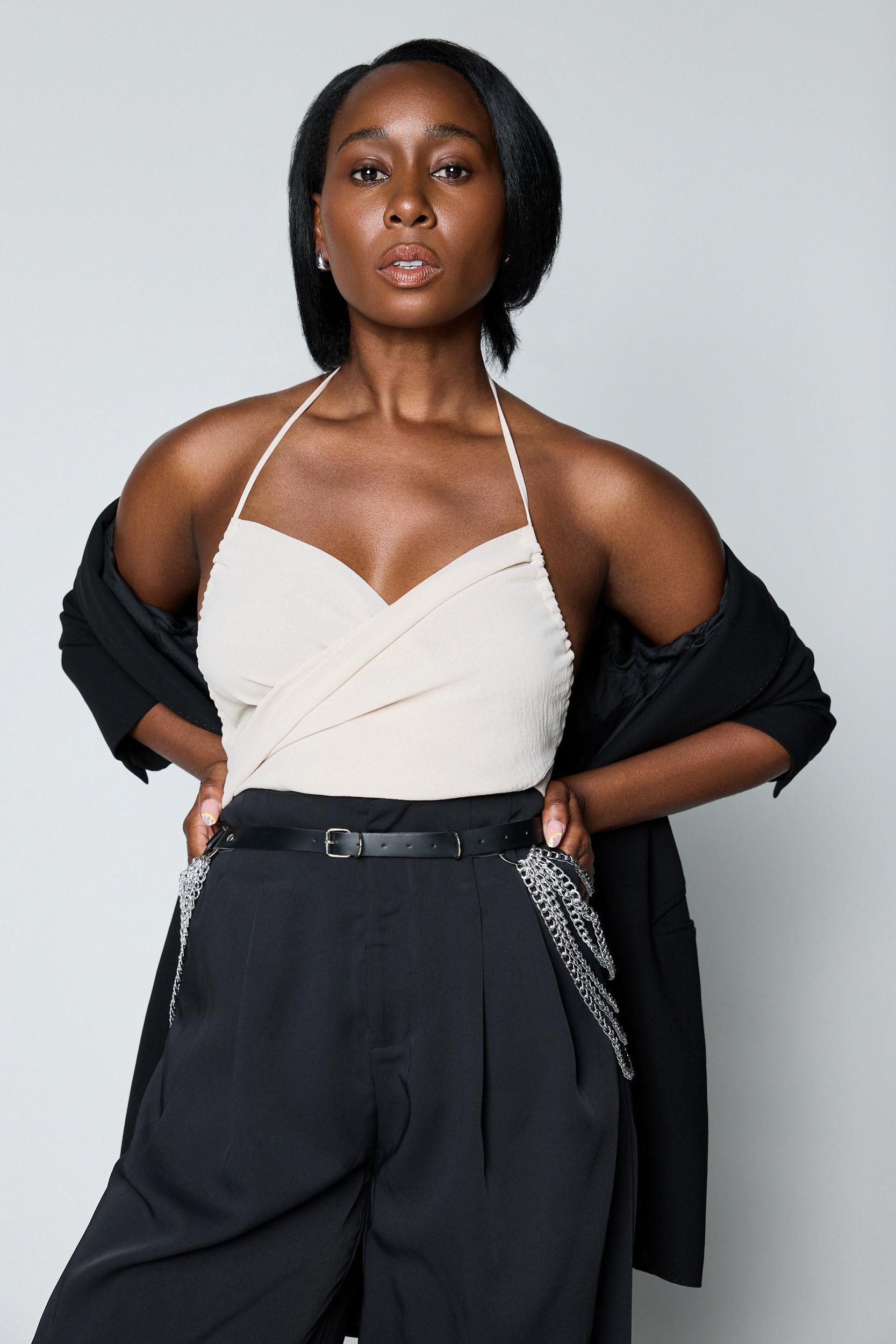 Sasha Compère image