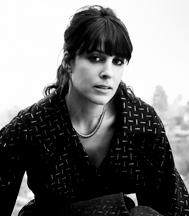 Lindsay Sloane image