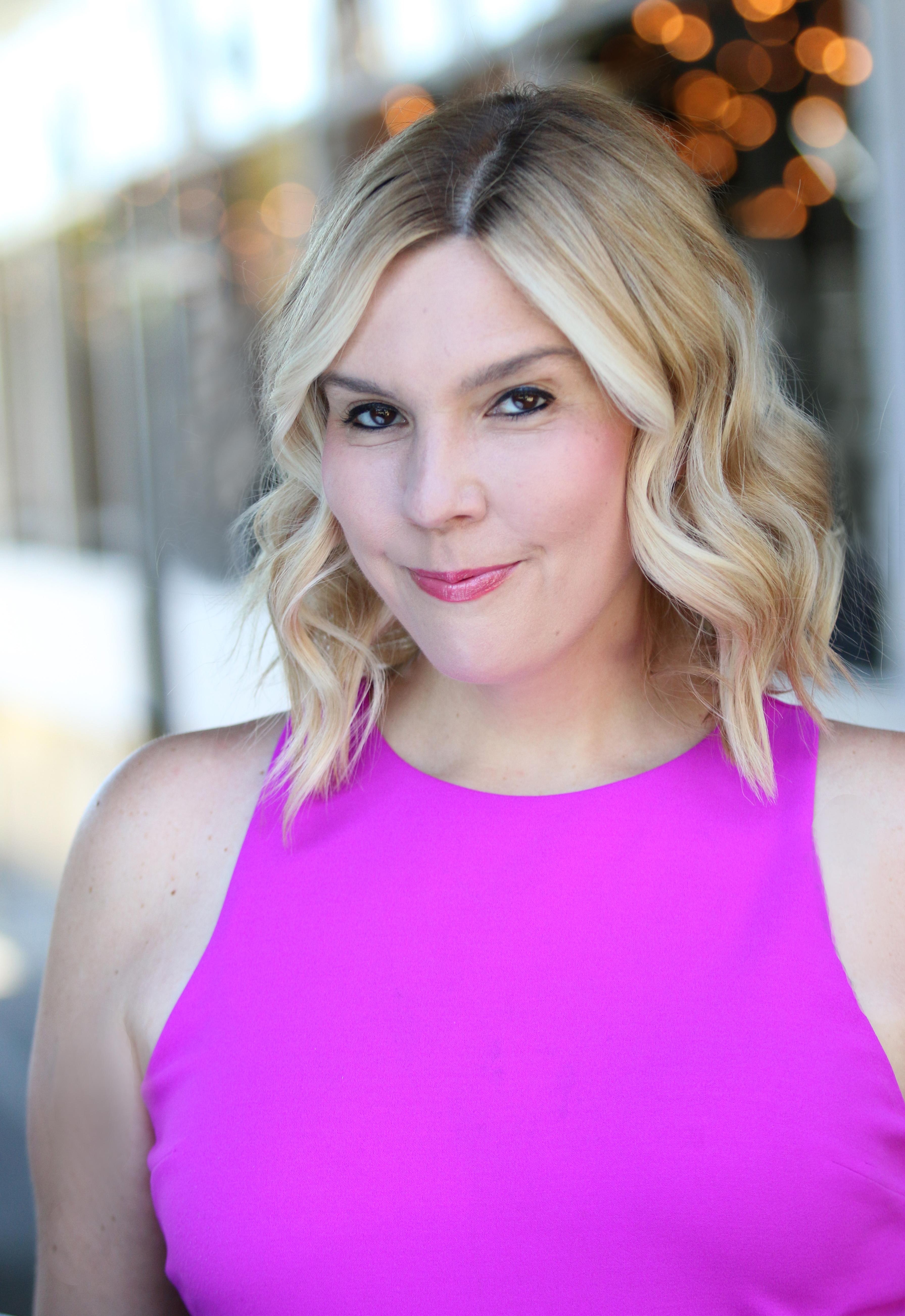Amanda Damron image