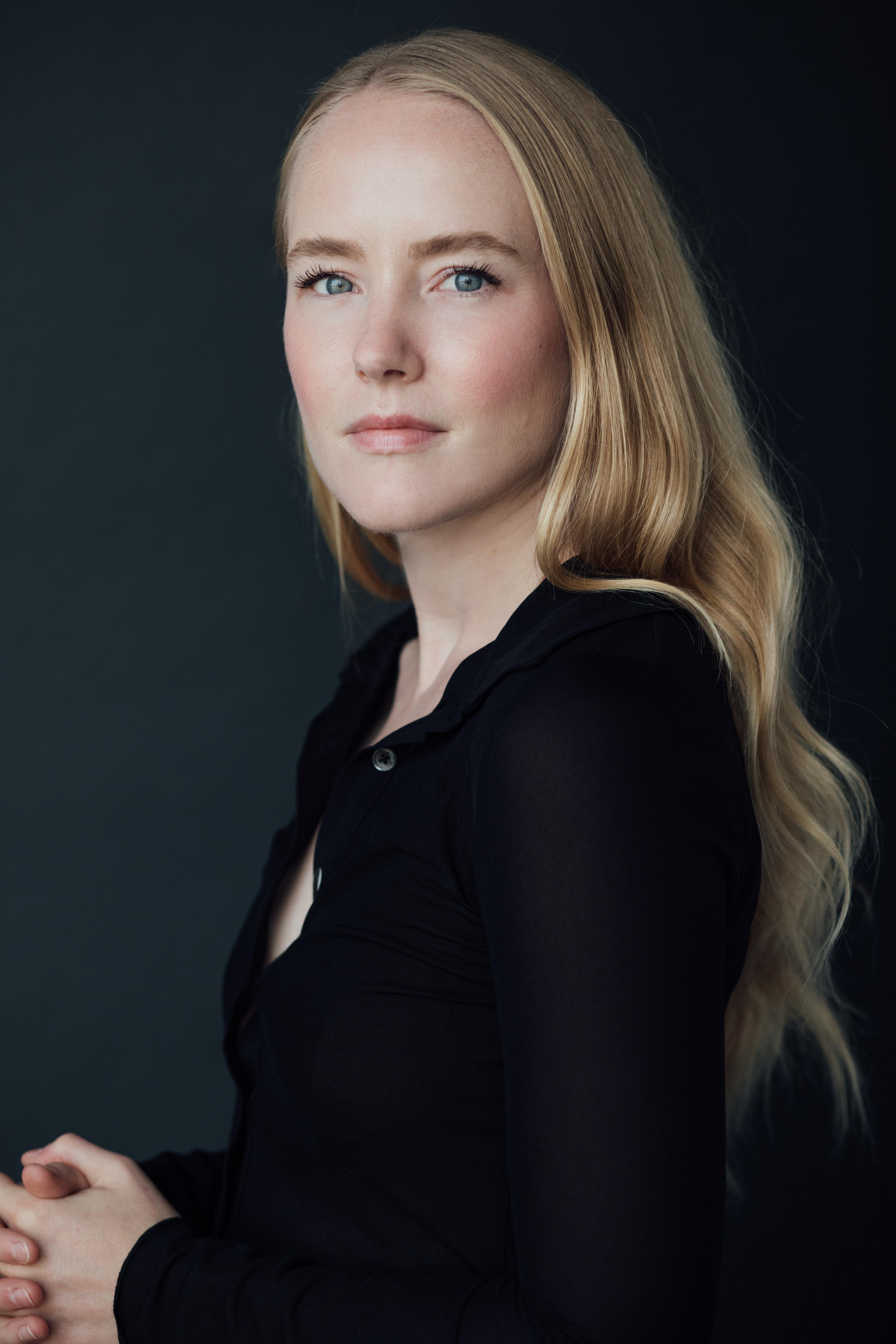 Mandi Nicholson image