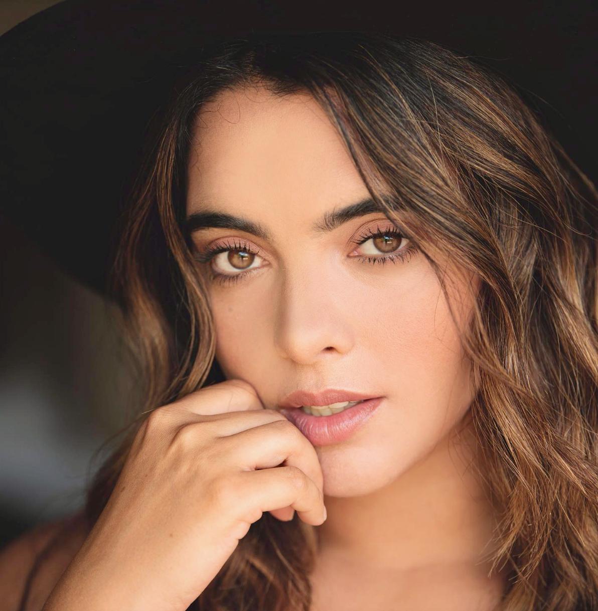 Scarlet Gruber image