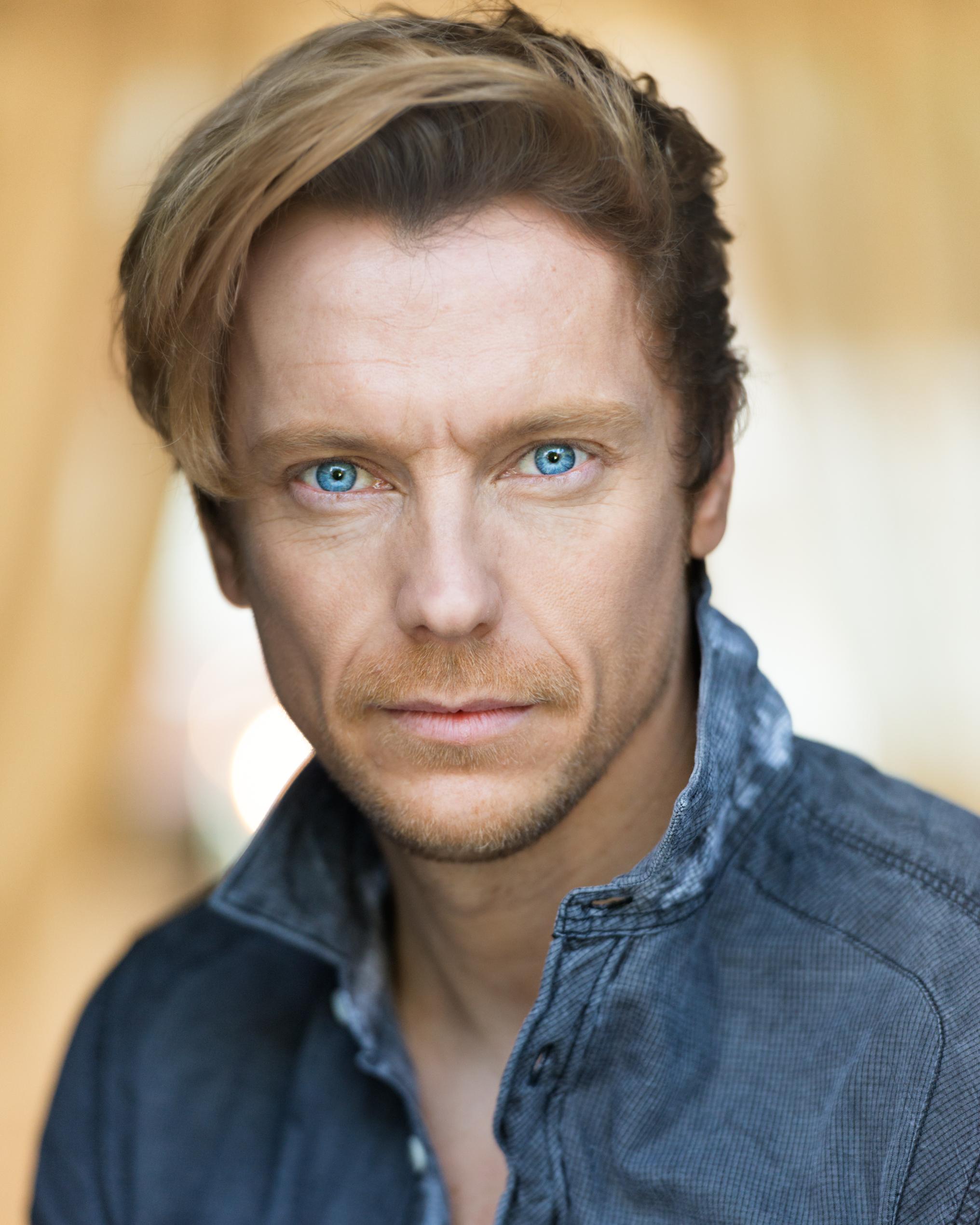 Martin Challinor image
