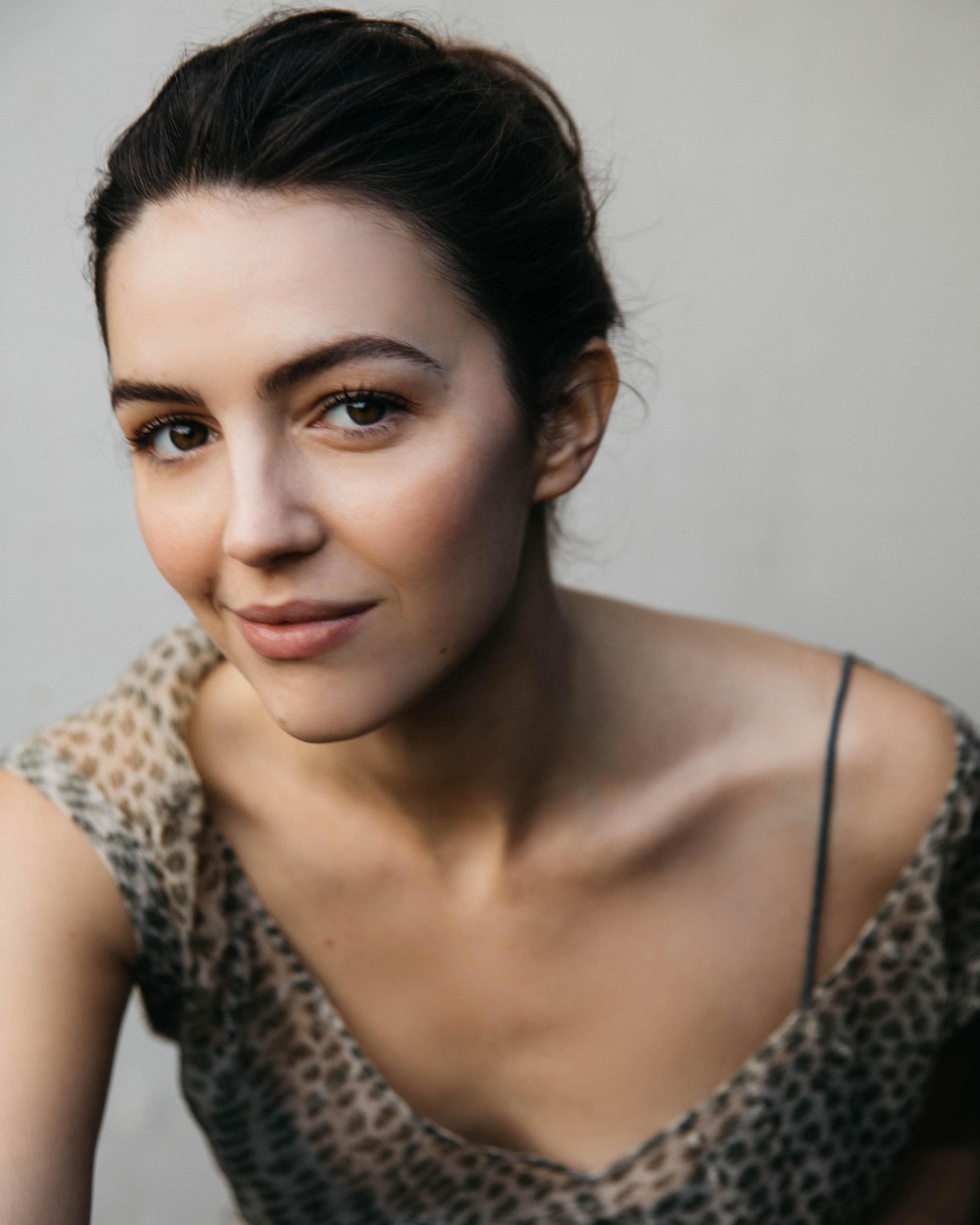 Ella Hunt image