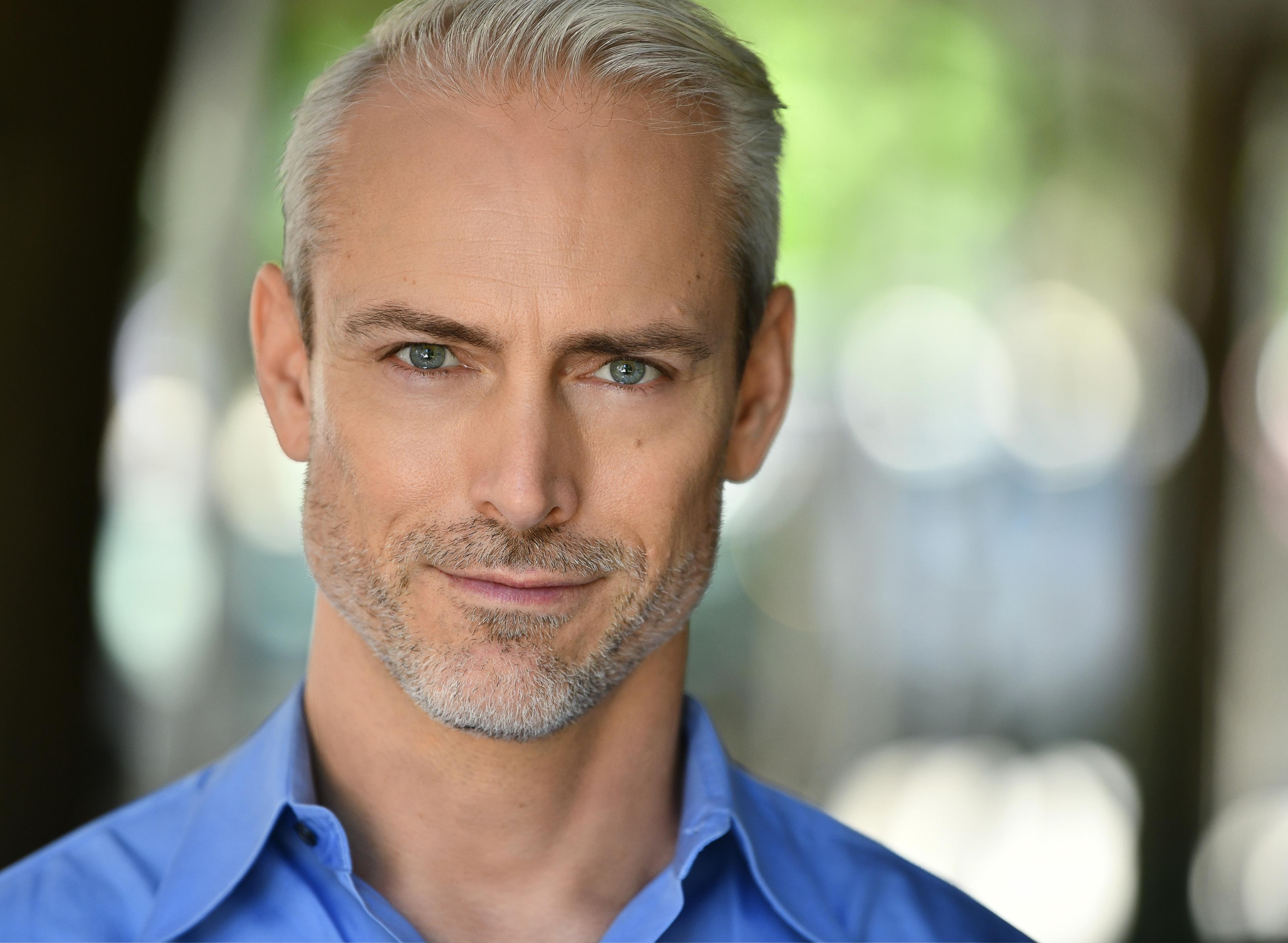 Greg Hansen image