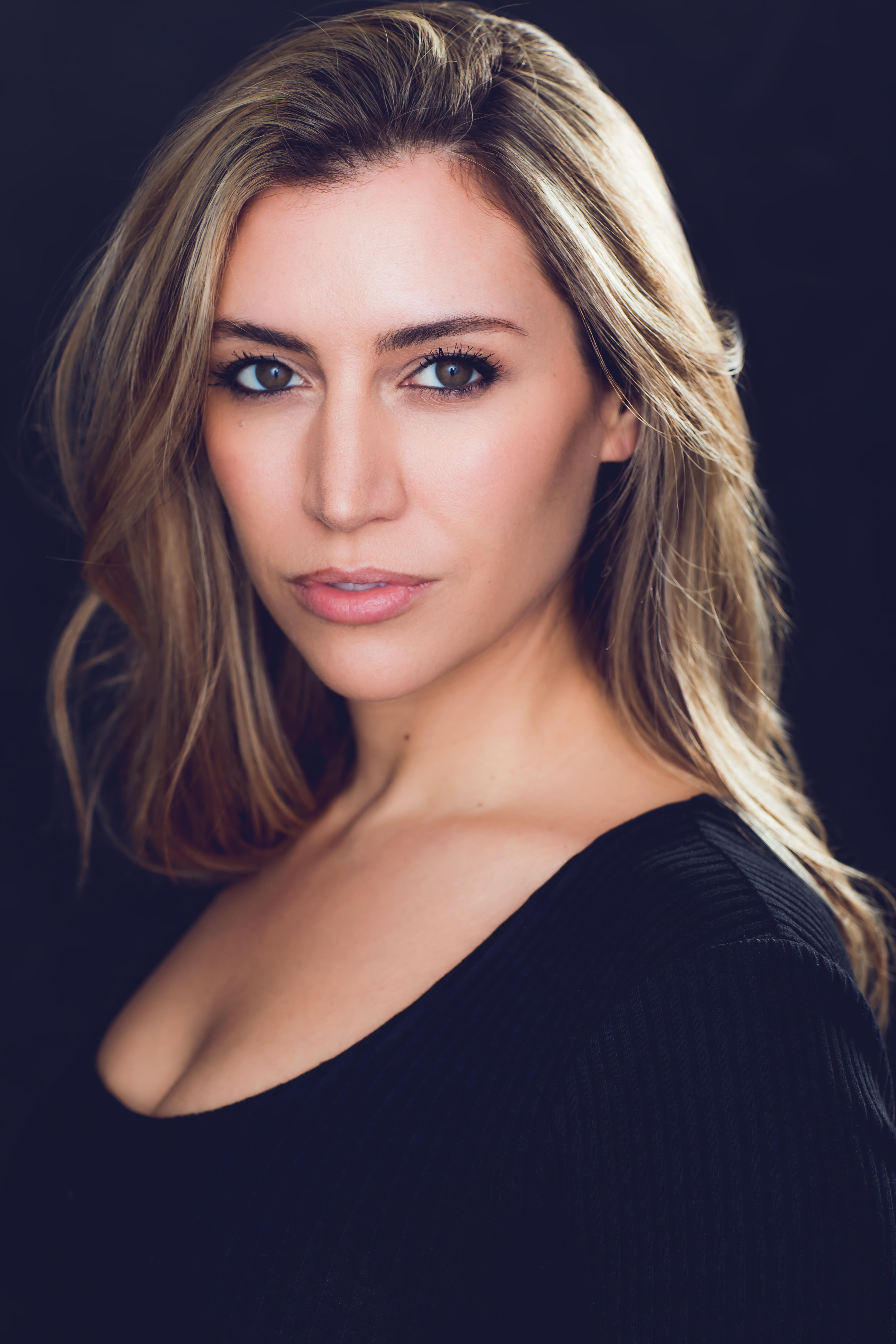 Courtney Cavanagh image