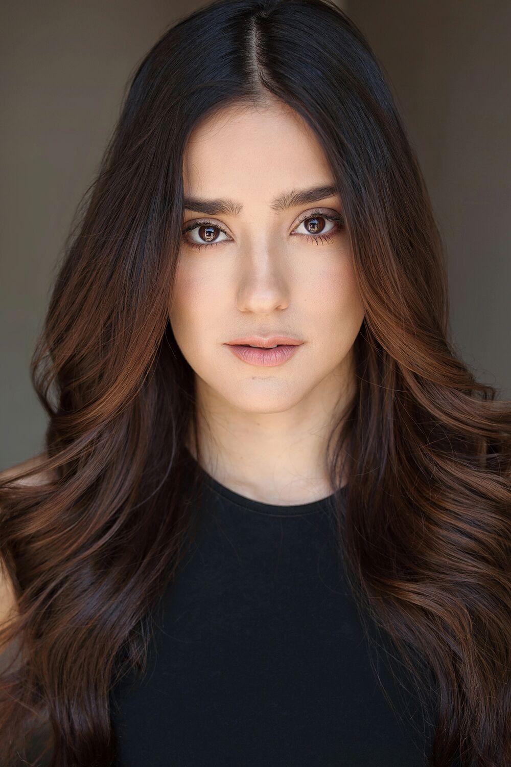 Viviana Serna image