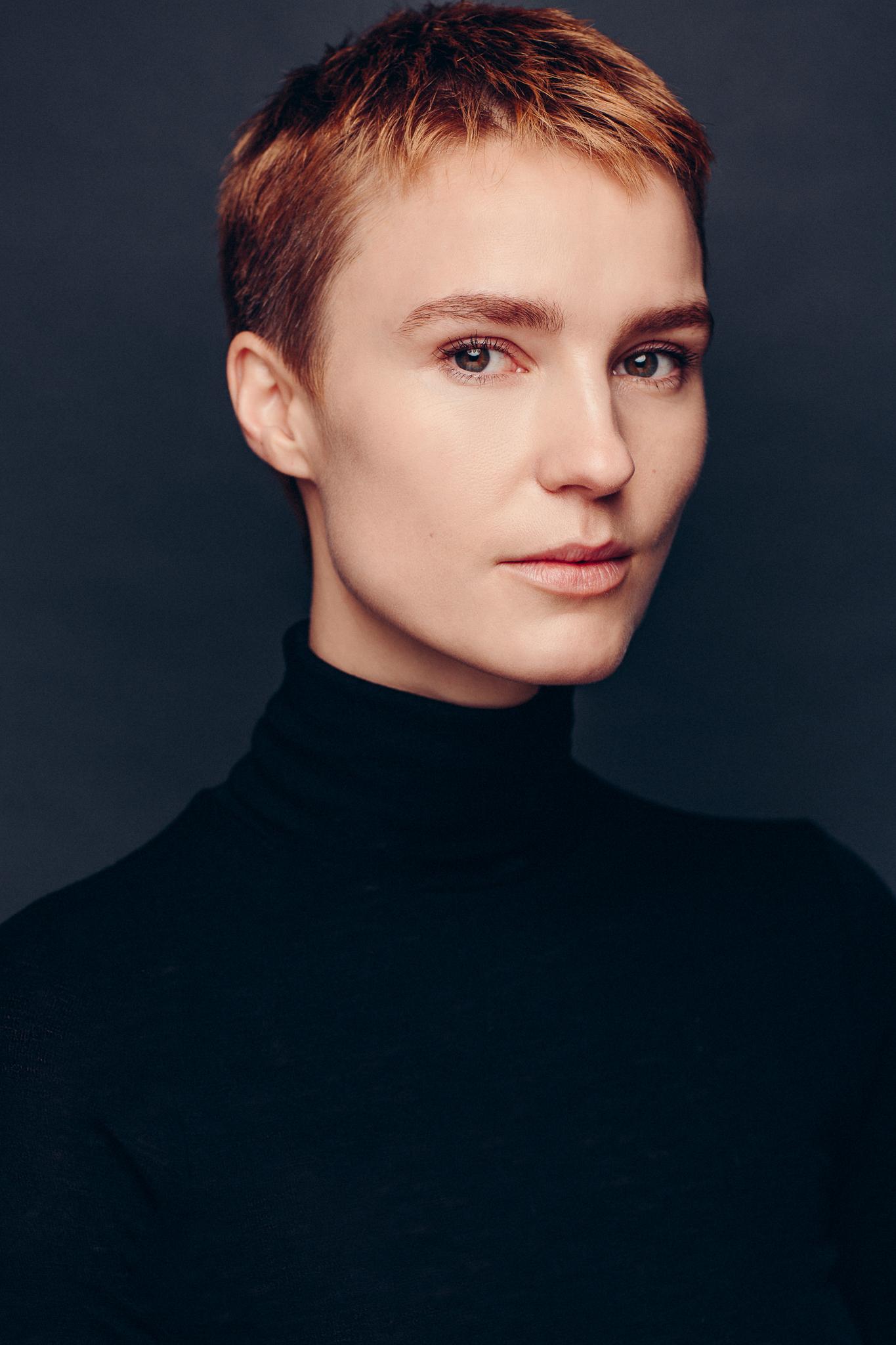 Amanda Collin image