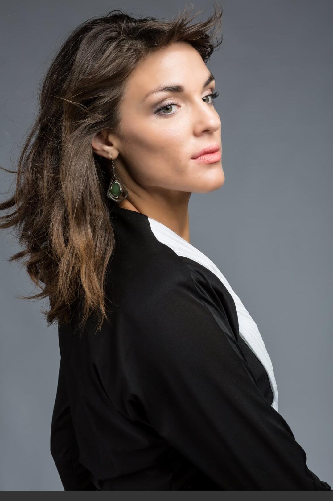 Sharon Oliphant image
