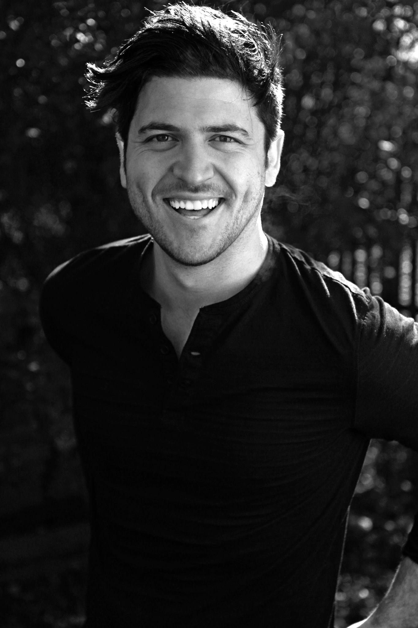 Olan Rogers image