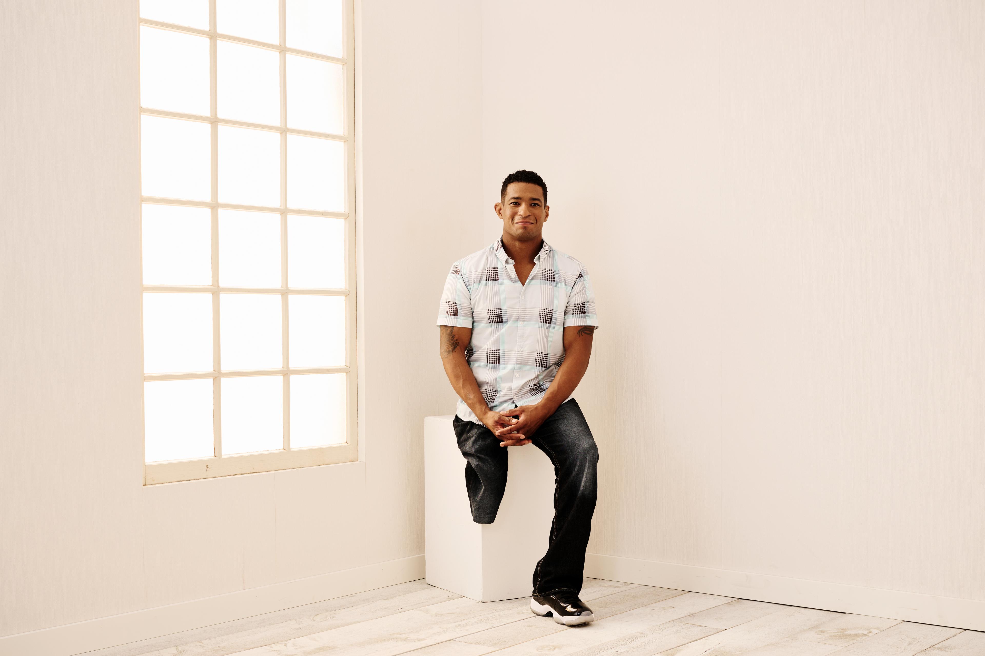 Anthony Robles image