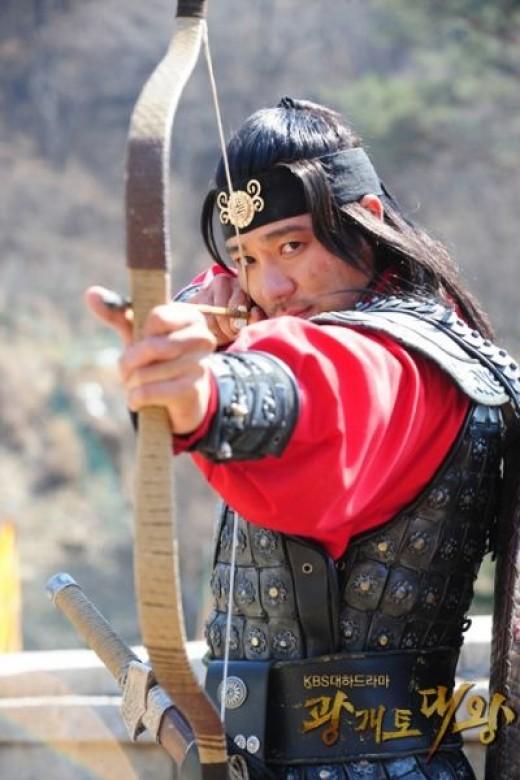 Lee Tae-gon image