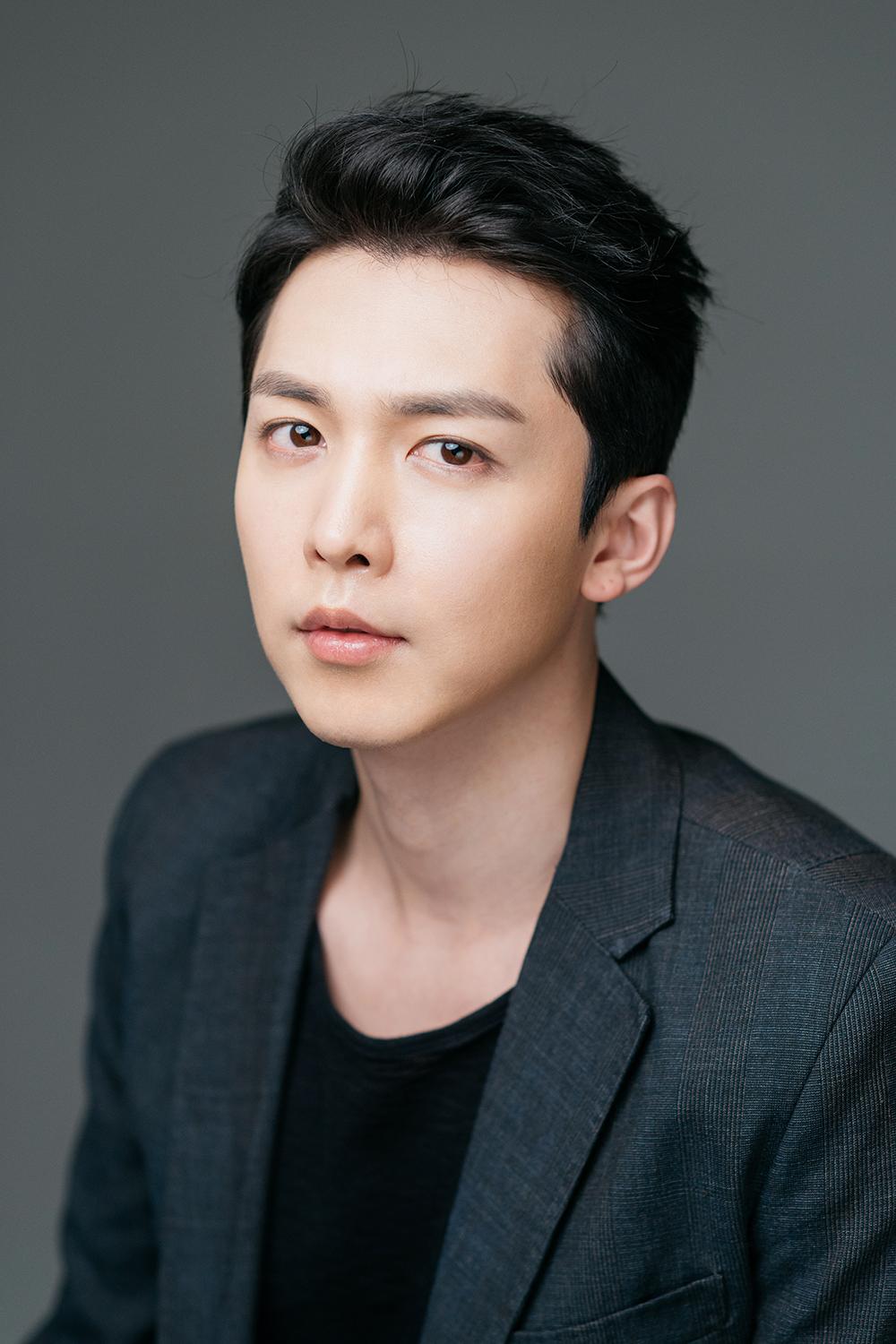 Ryu Sang-wook image