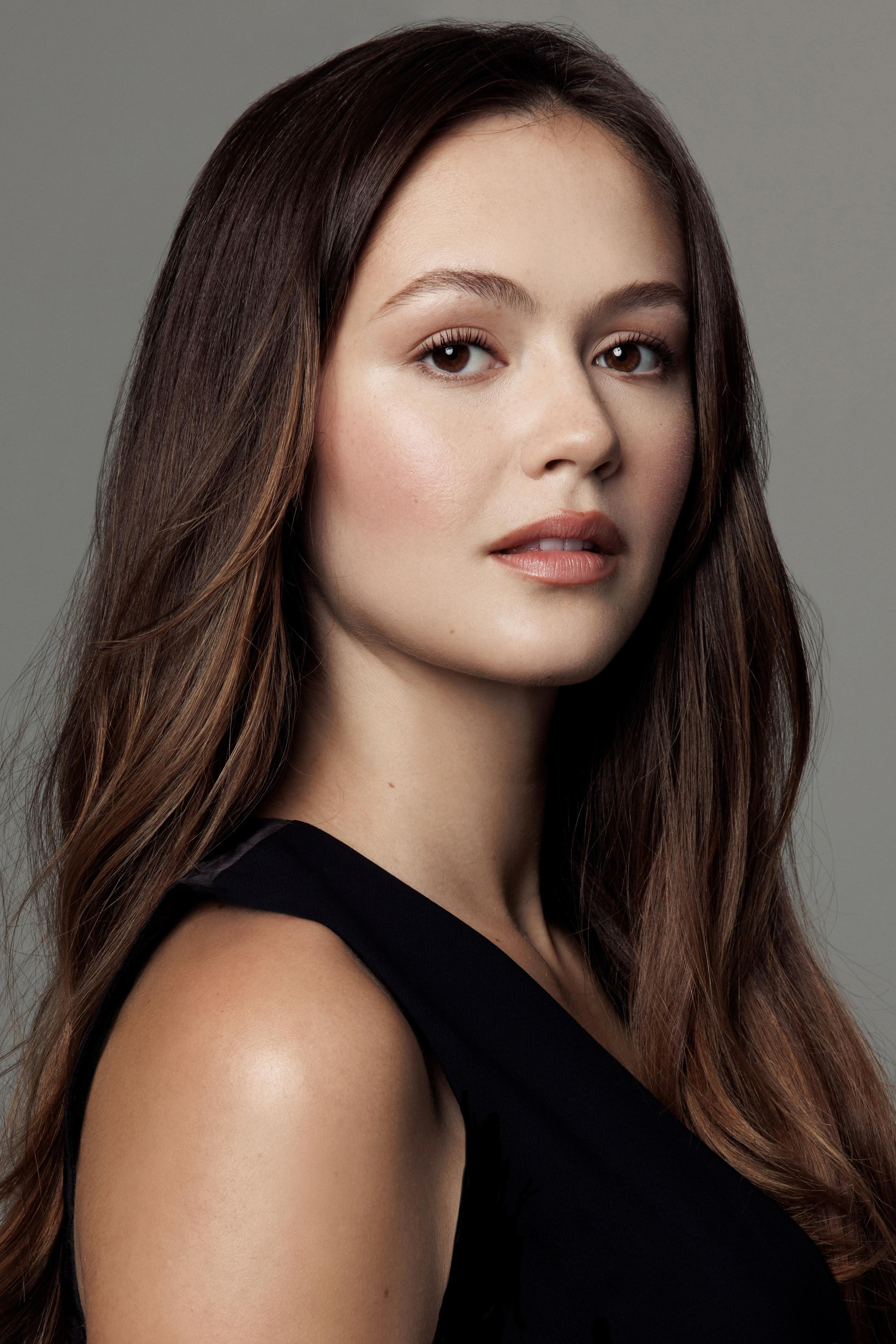 Olivia Sanabia image