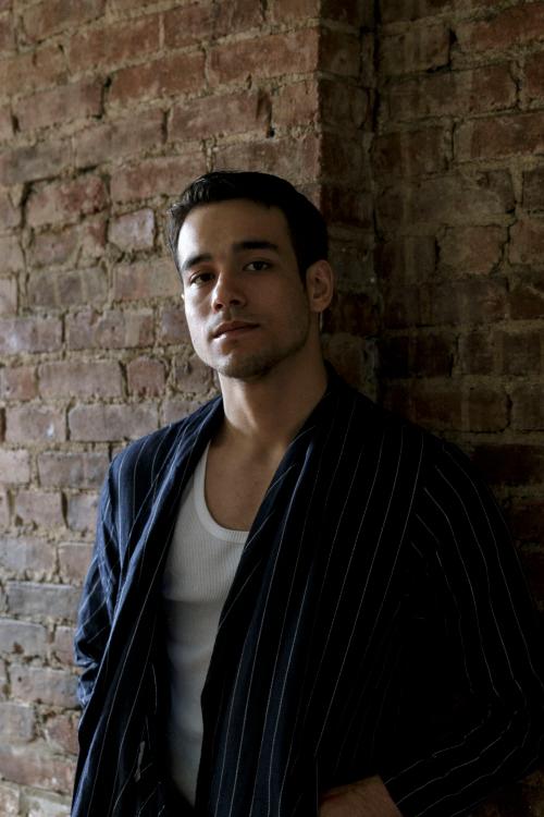 Kit Thompson image