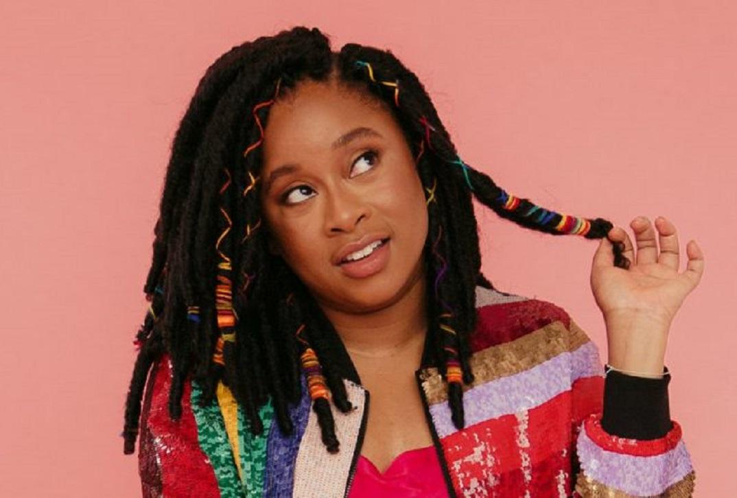 Phoebe Robinson image