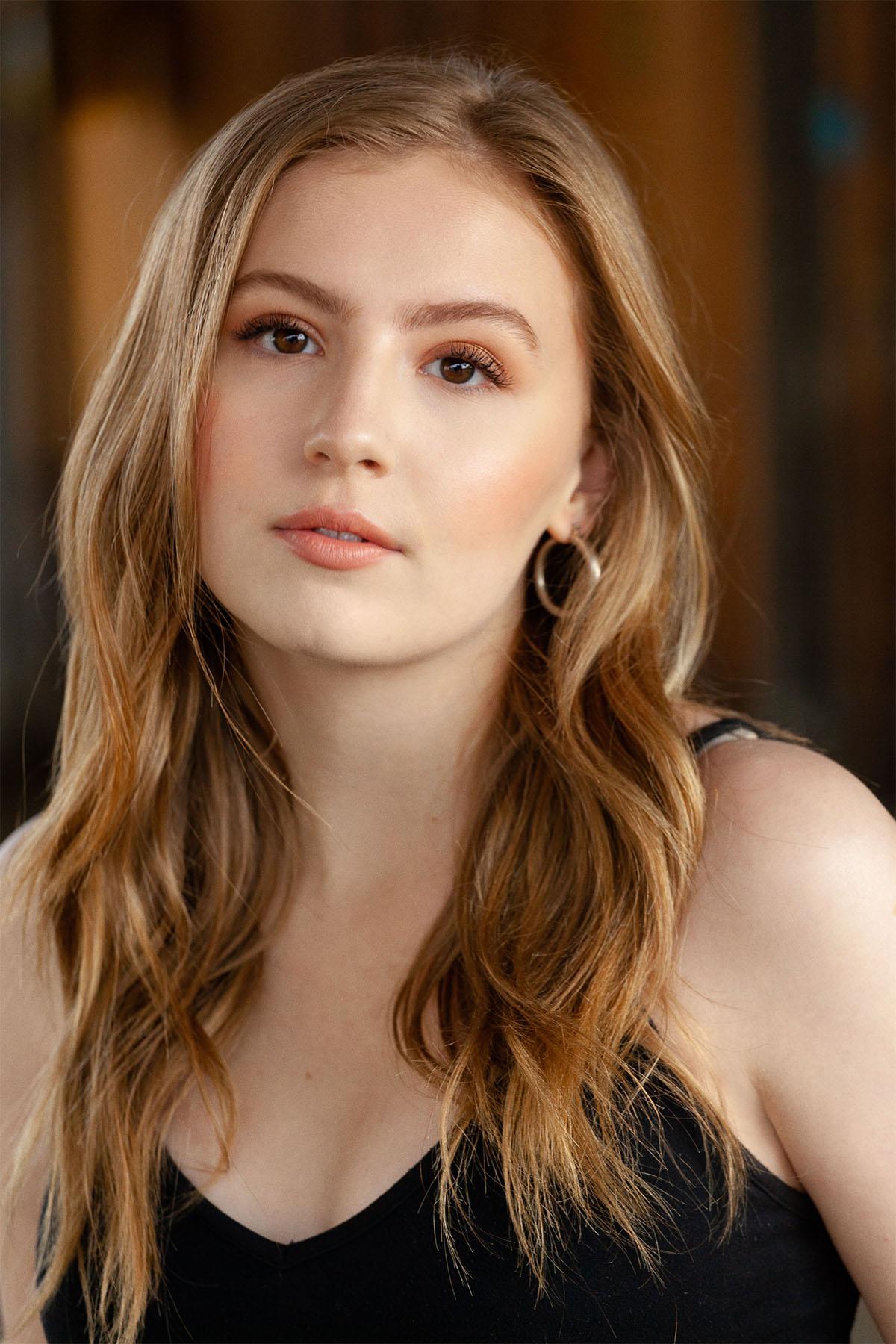 Bebe Wood image