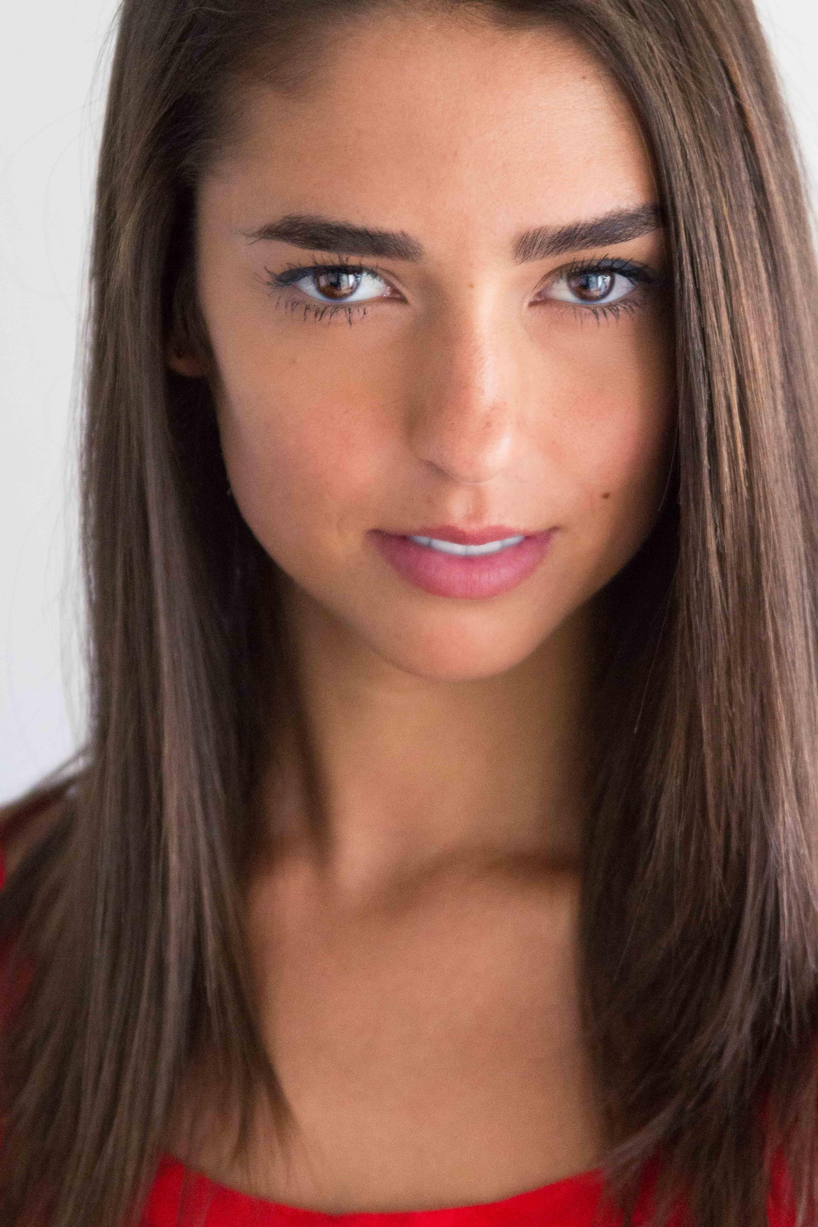 Sophia Robert image