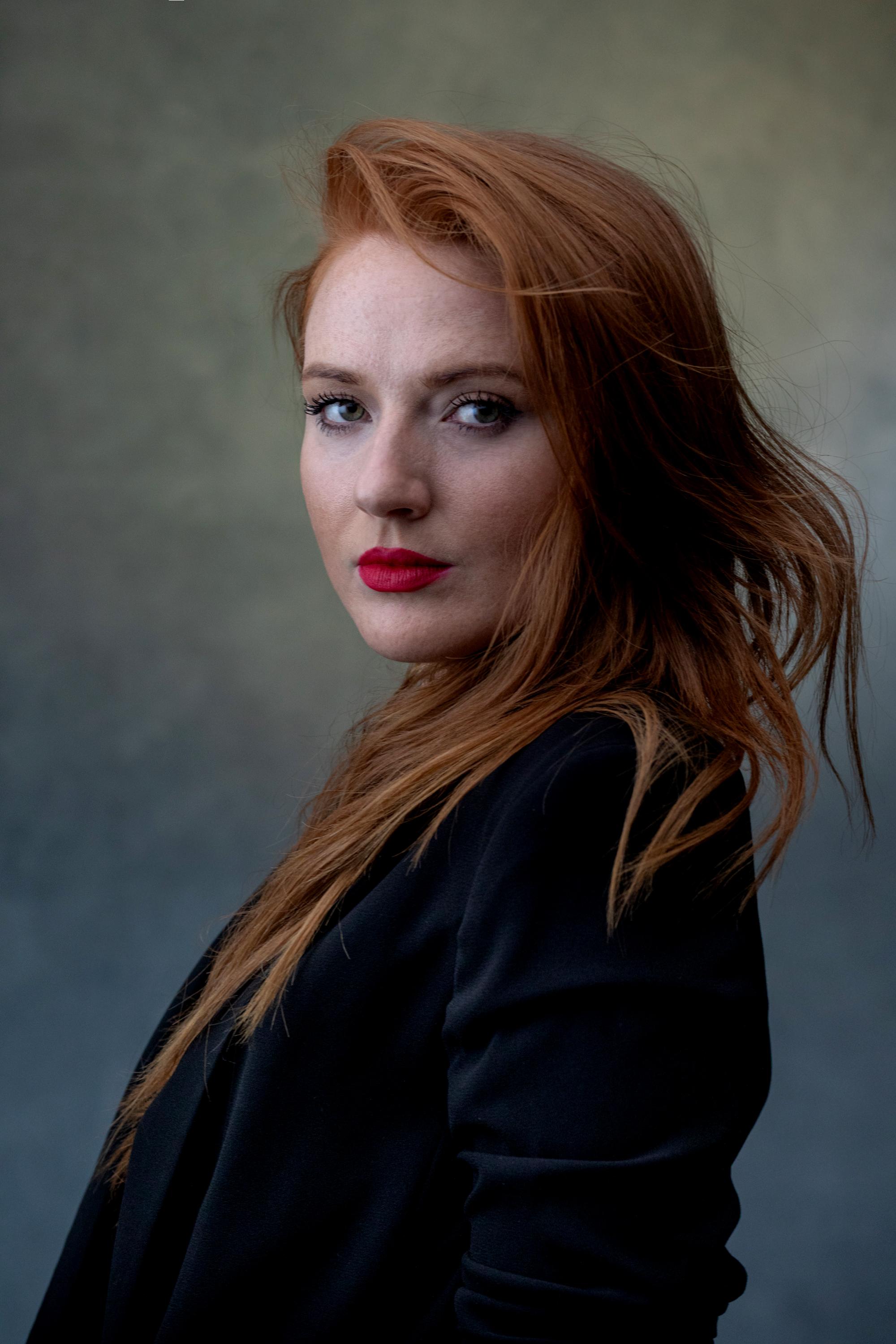 Elizabeth Morris image