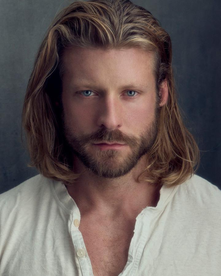 Taylor Napier image