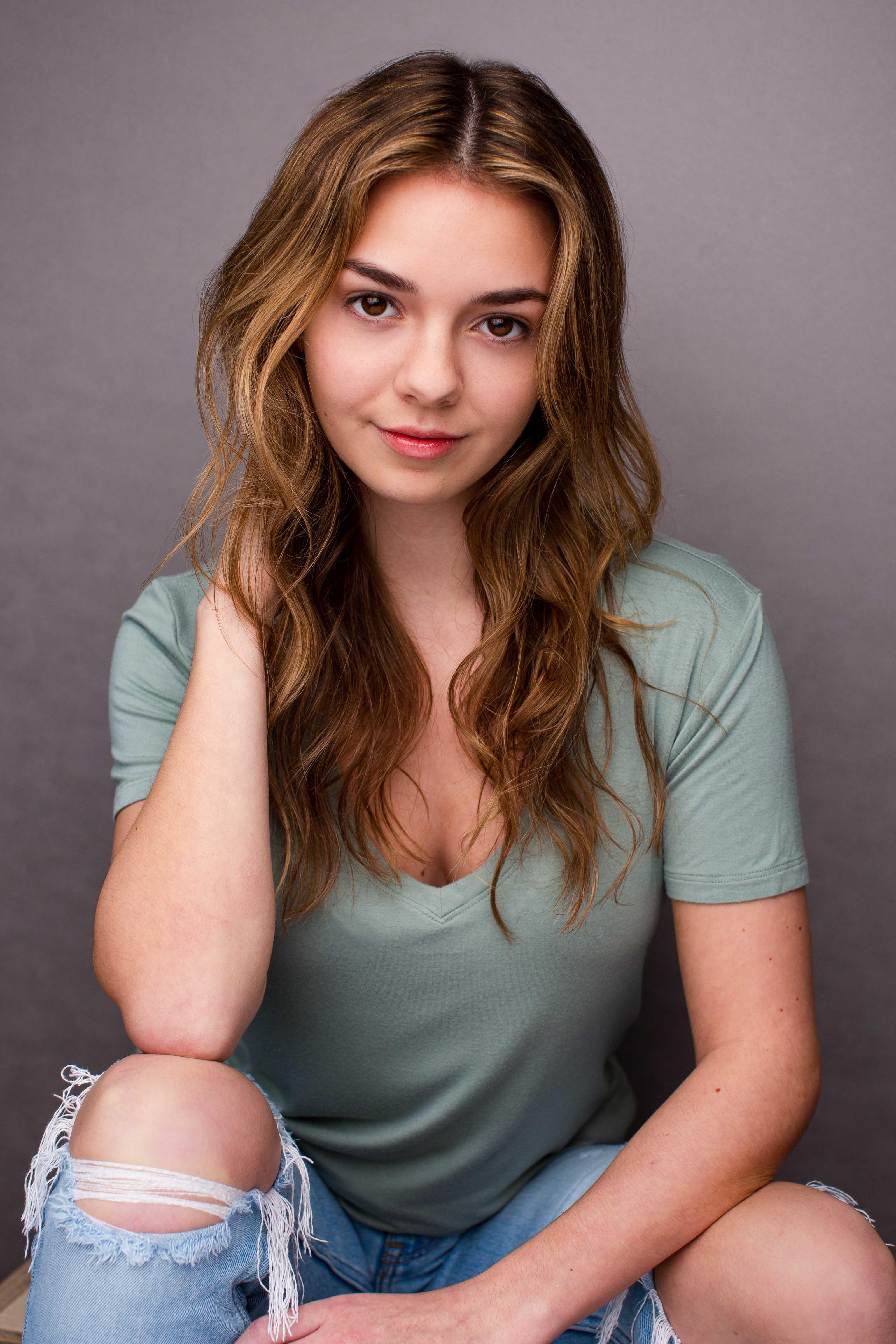 Ava DeMary image
