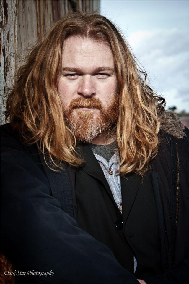 Julian Seager image