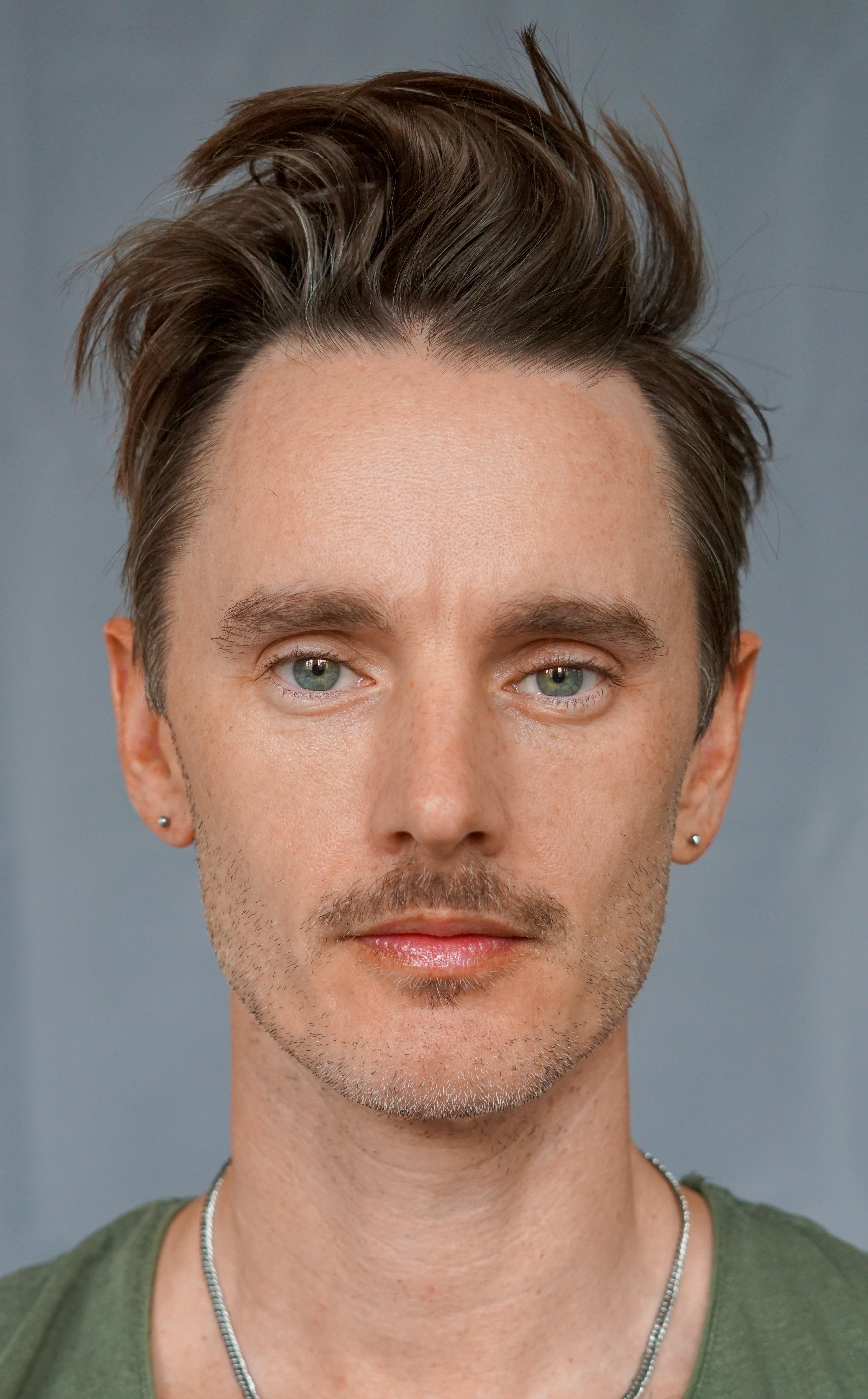 Dickie Beau image