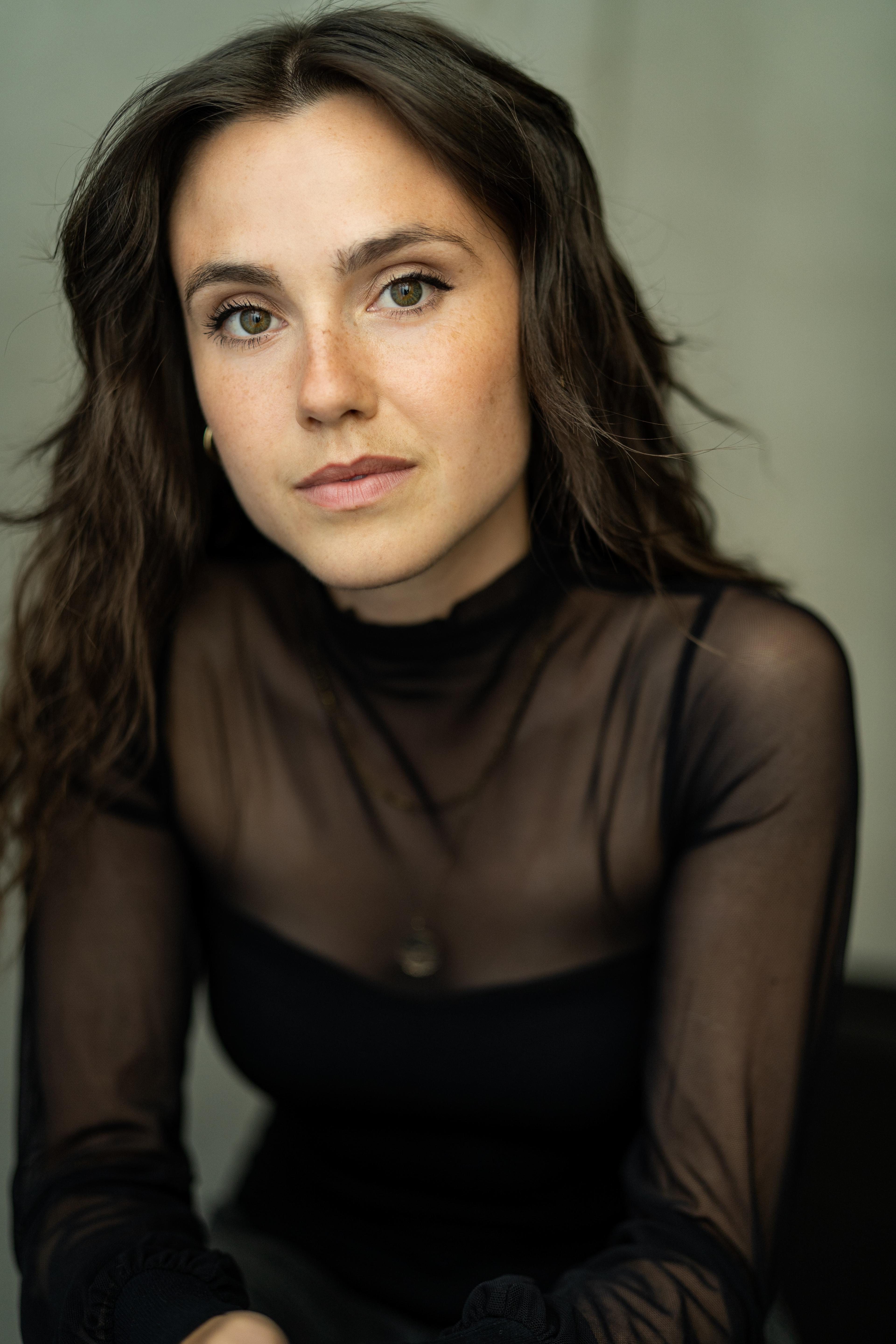 Poppy Drayton image
