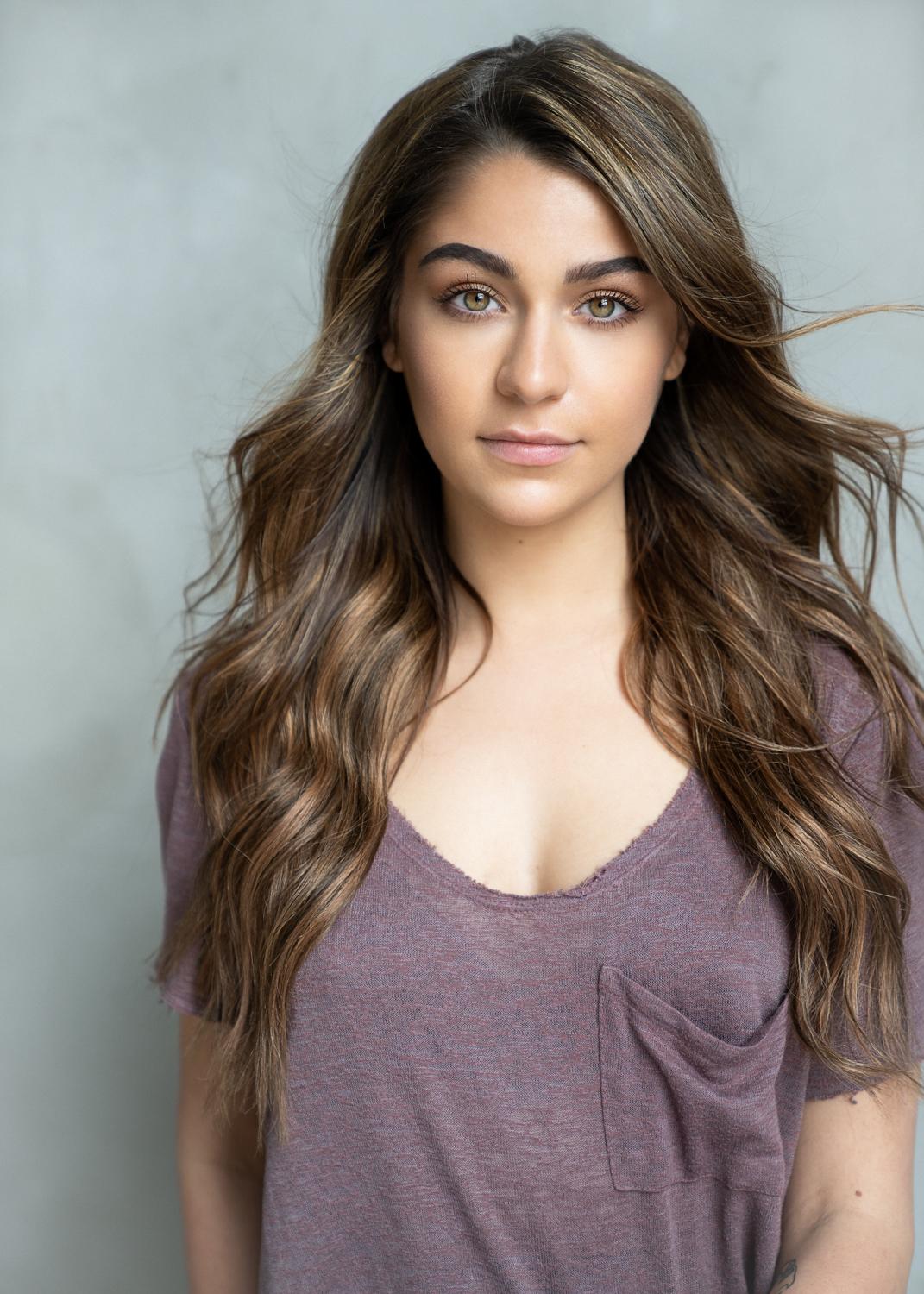 Andrea Russett image